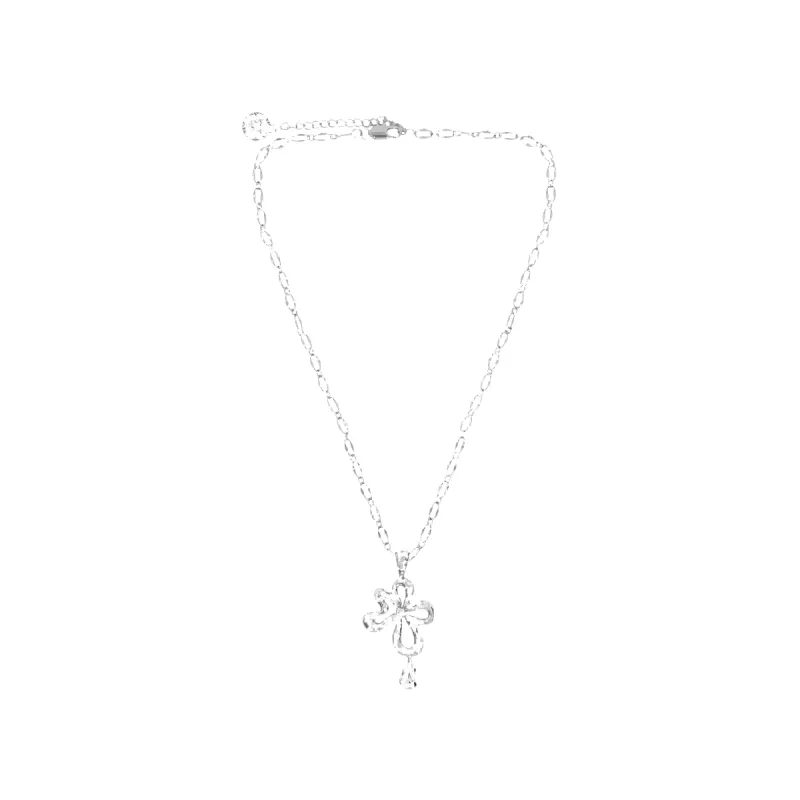 MAEVE Necklace | Silver sold by Mountain & Moon