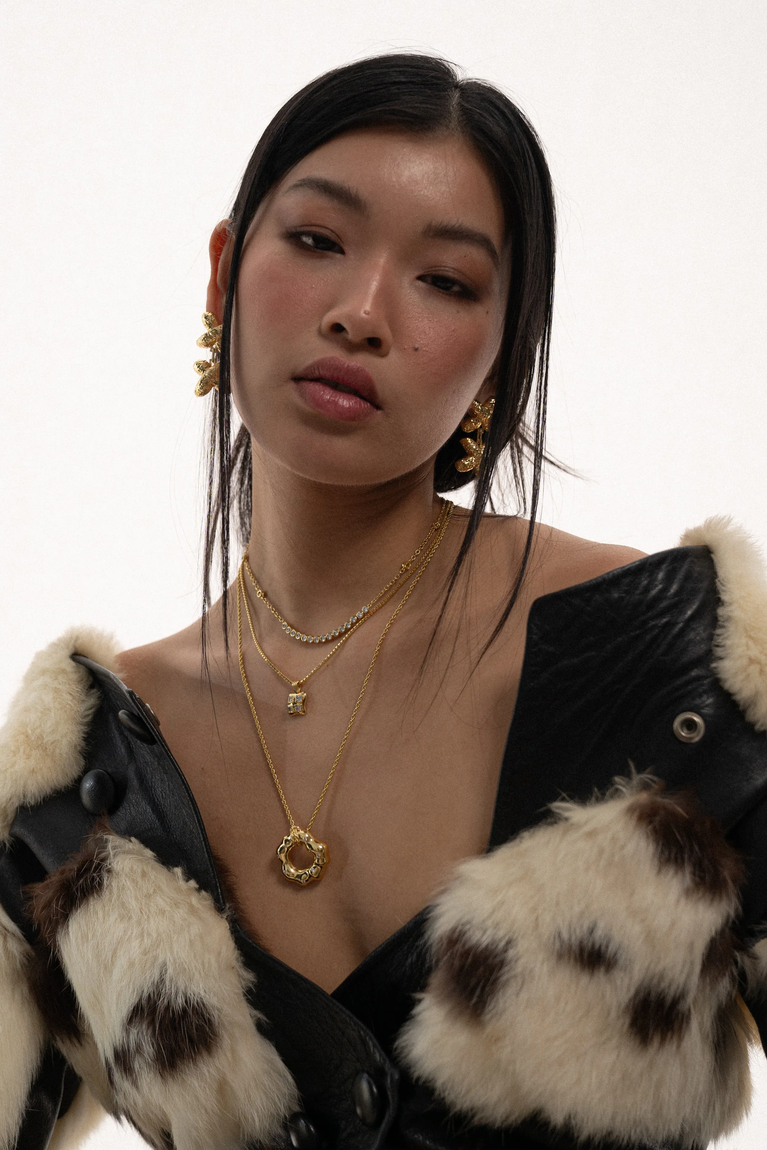 IVY NECKLACE | GOLD sold by Mountain & Moon product image thumbnail 3
