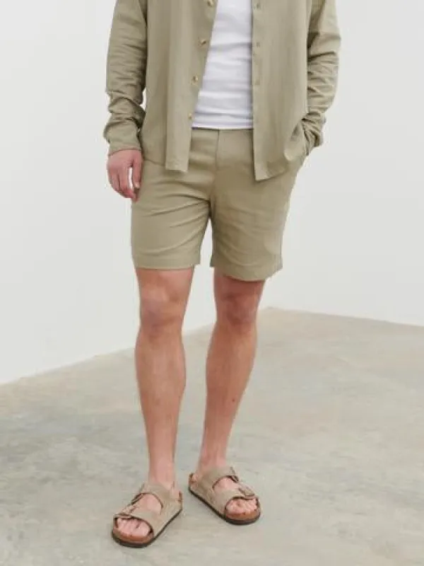 Austin Linen Shorts - Olive made by NOBL