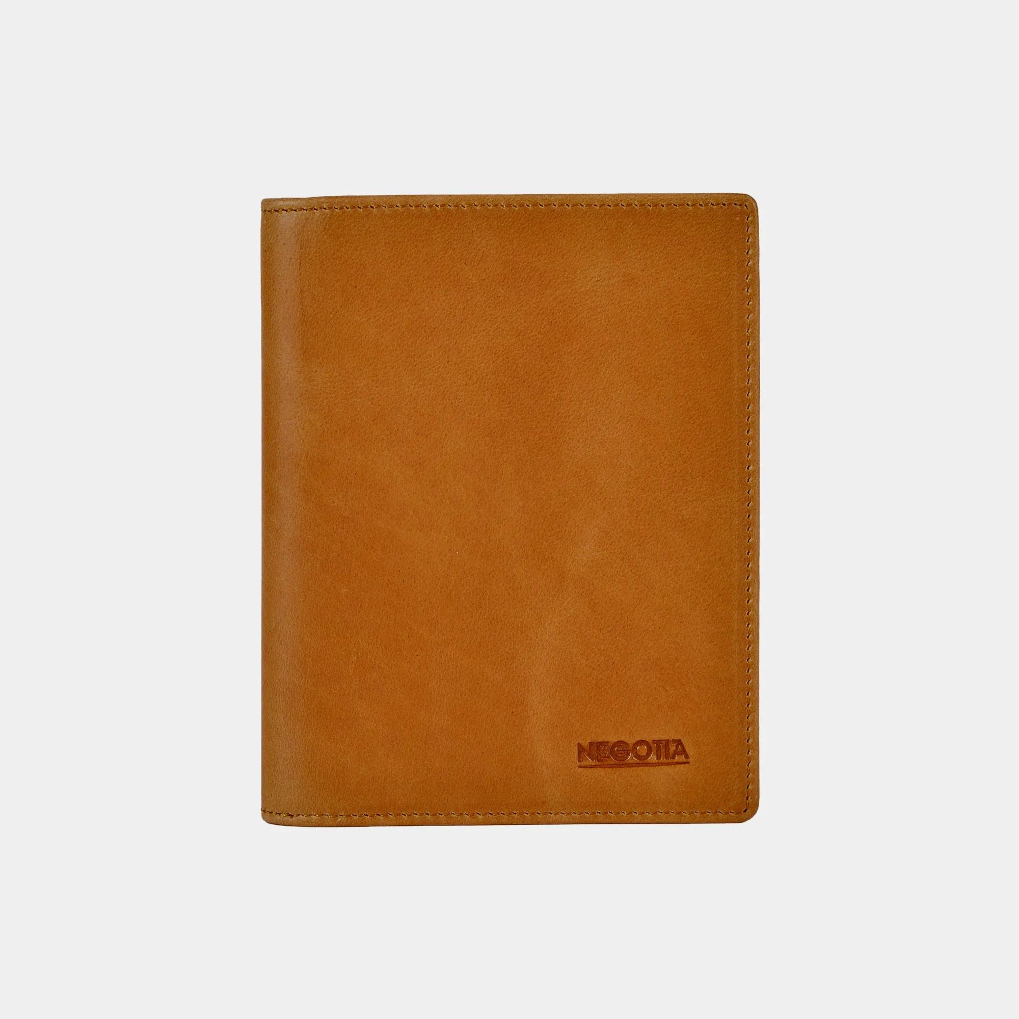 Elite | Paspoorthouder Bruin sold by Negotia Leather