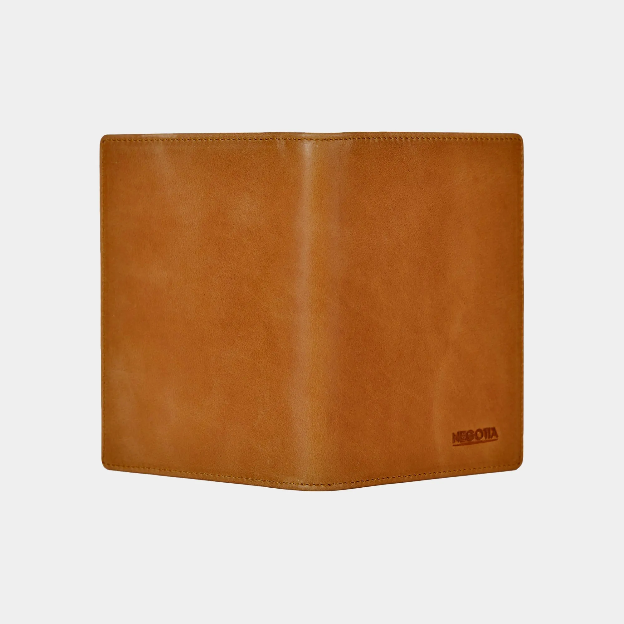 Elite | Paspoorthouder Bruin sold by Negotia Leather product image thumbnail 4