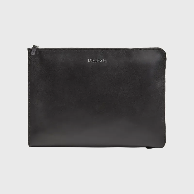 Alpha | Document & Laptop houder 15,6'' Zwart sold by Negotia Leather