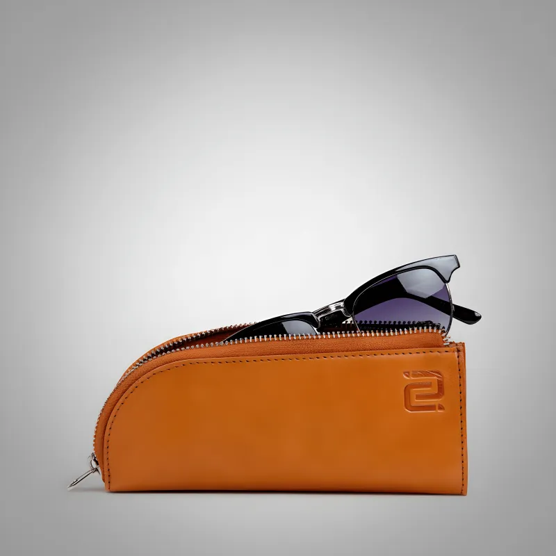 Lunet Brillenhoes Cognac sold by Negotia Leather