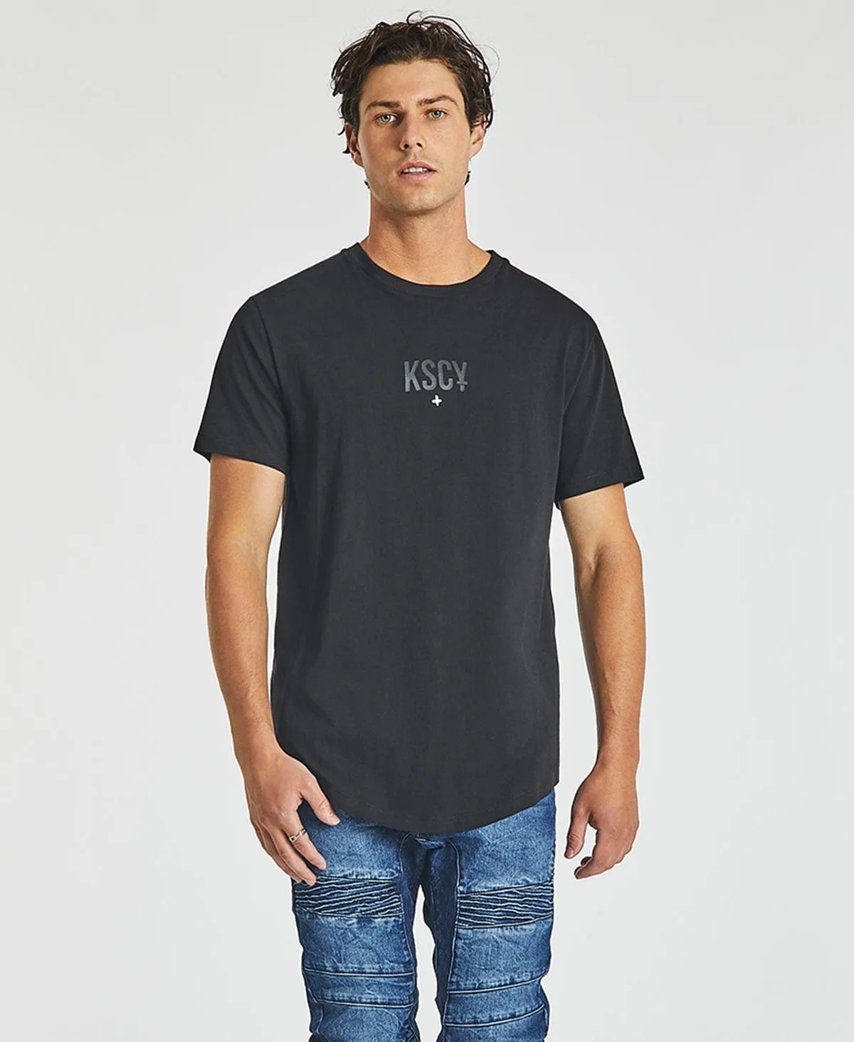 Noir Dual Curved T-Shirt Jet Black sold by Neverland product image thumbnail 2