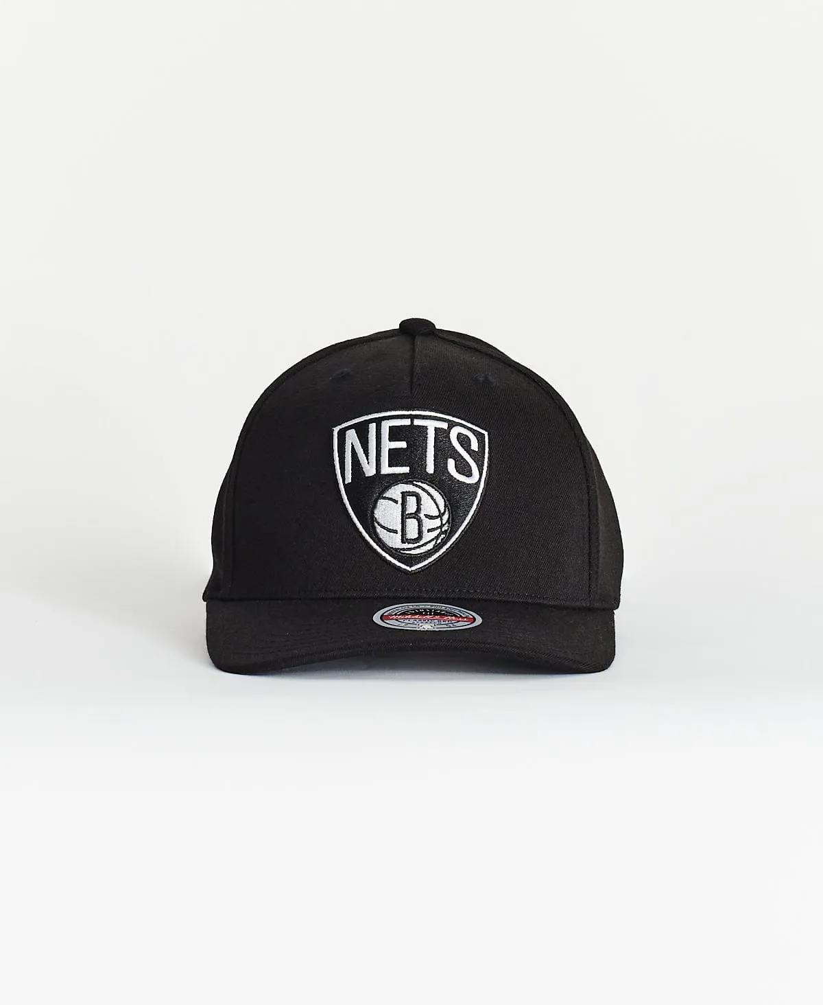 Brooklyn Nets 5 Panel Classic Red Snapback Black & White sold by Neverland product image thumbnail 3