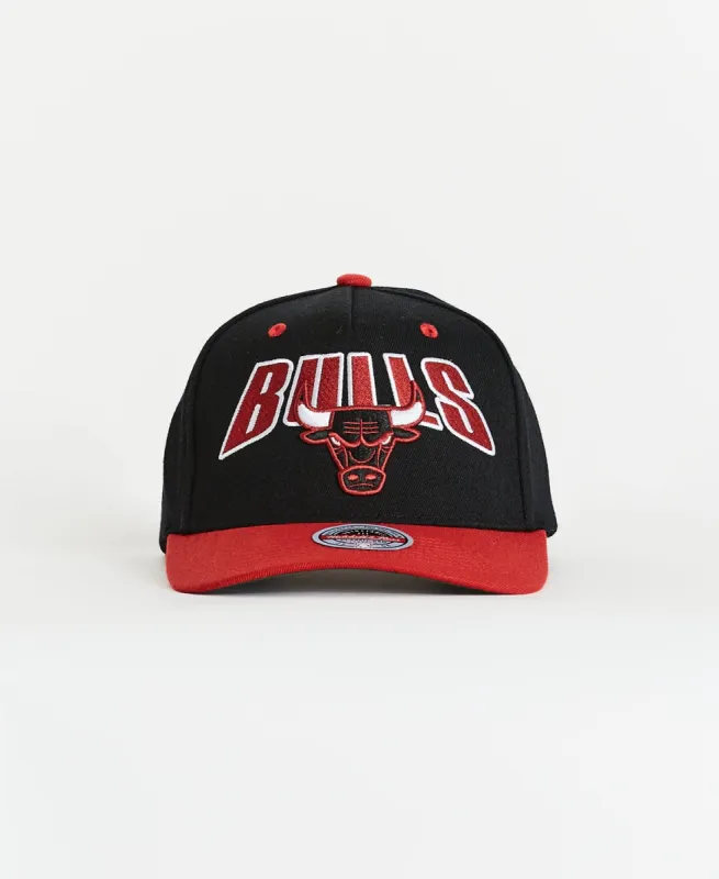 Flashback CL Bulls Hat Black sold by Neverland