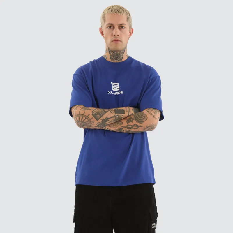 La XL Tee Blue sold by Neverland