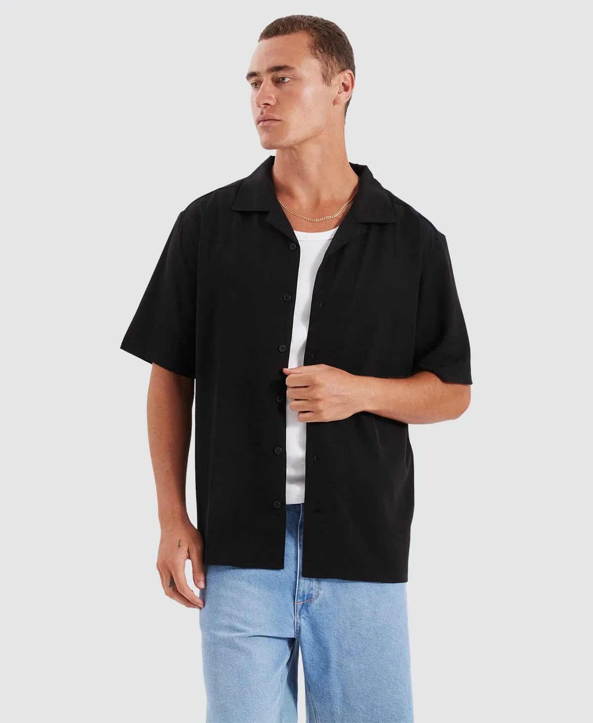 Canton Dual Curved T-Shirt Jet Black sold by Neverland product image thumbnail 5