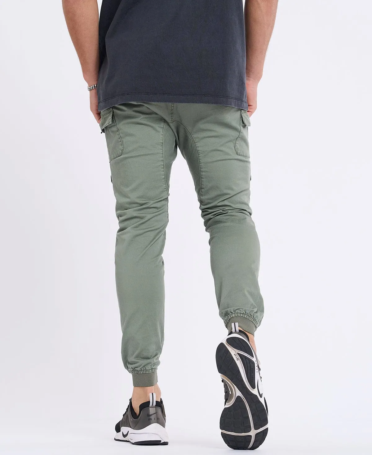 Flight 2.0 Pants Oil Green sold by Neverland product image thumbnail 3