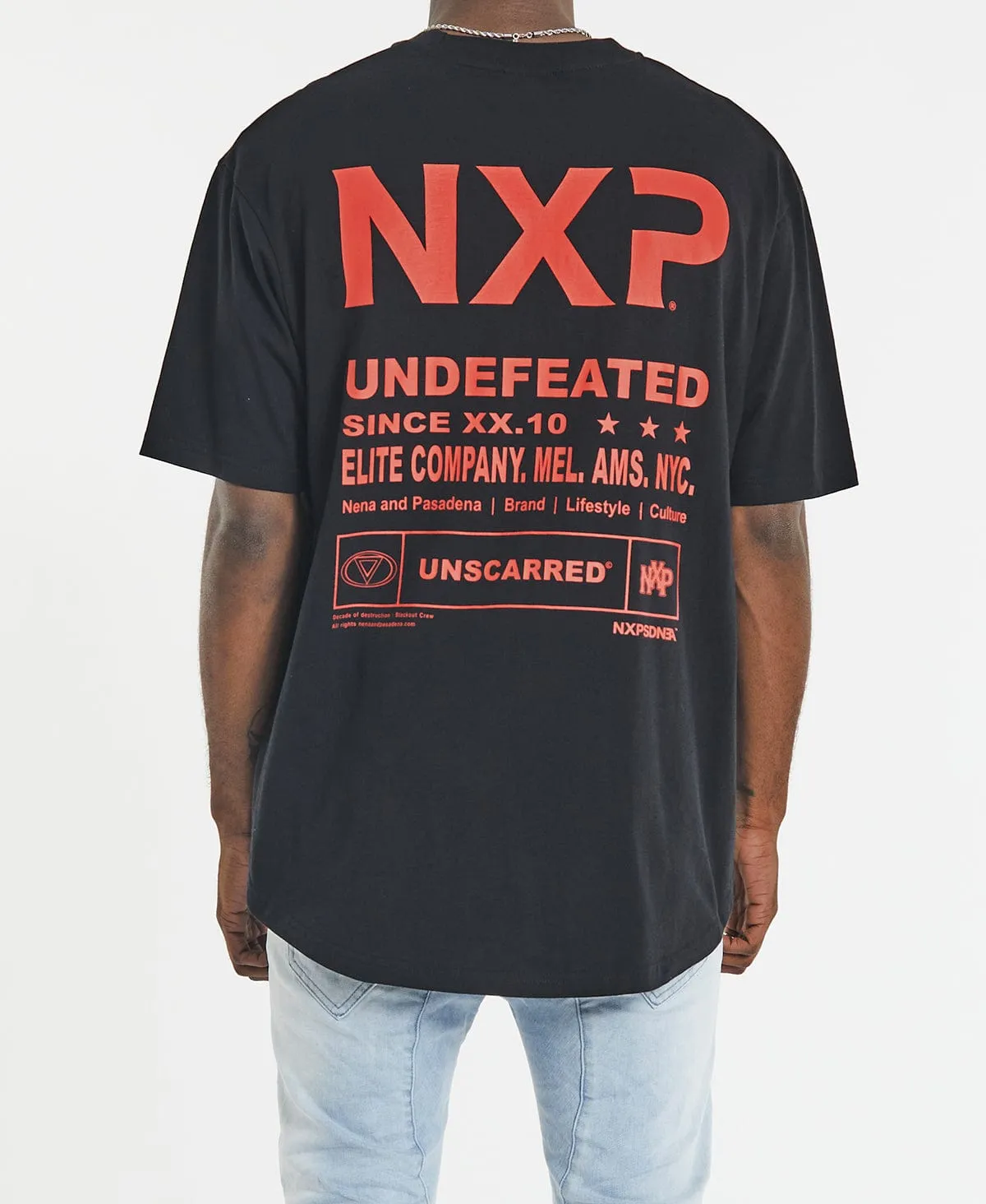 District Box Fit Scoop T-Shirt Jet Black sold by Neverland product image thumbnail 5