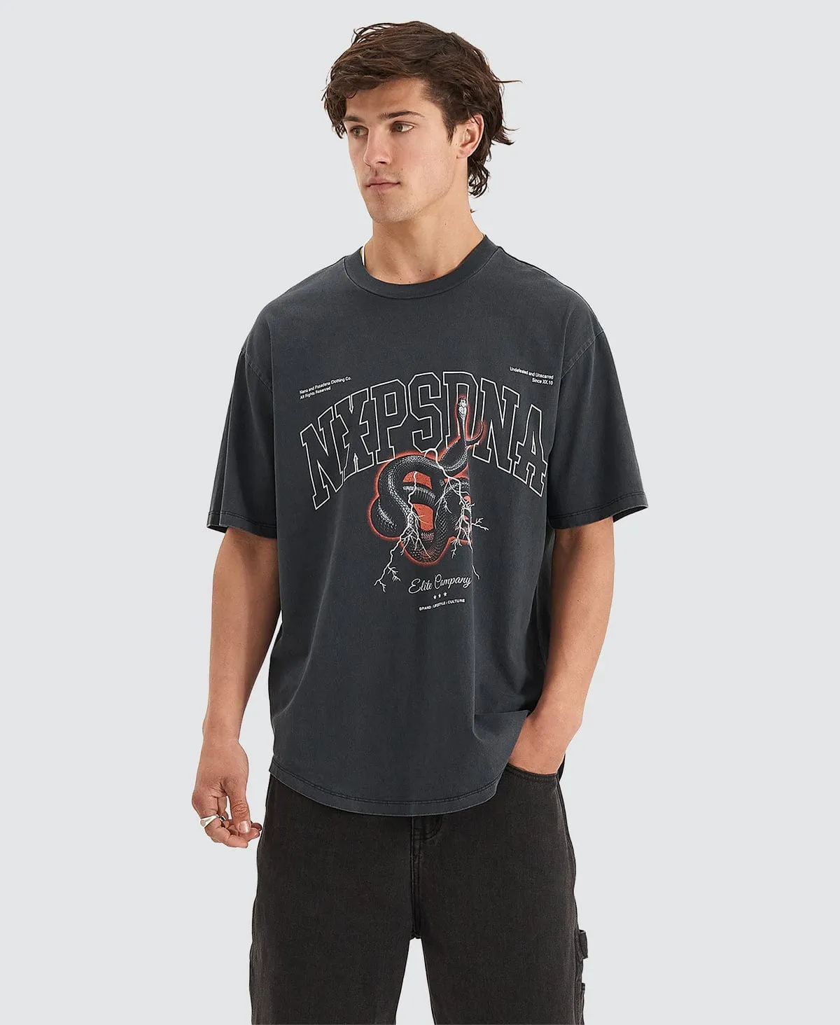 Contorted Heavy Box Fit Scoop T-Shirt Pigment Anthracite Black sold by Neverland