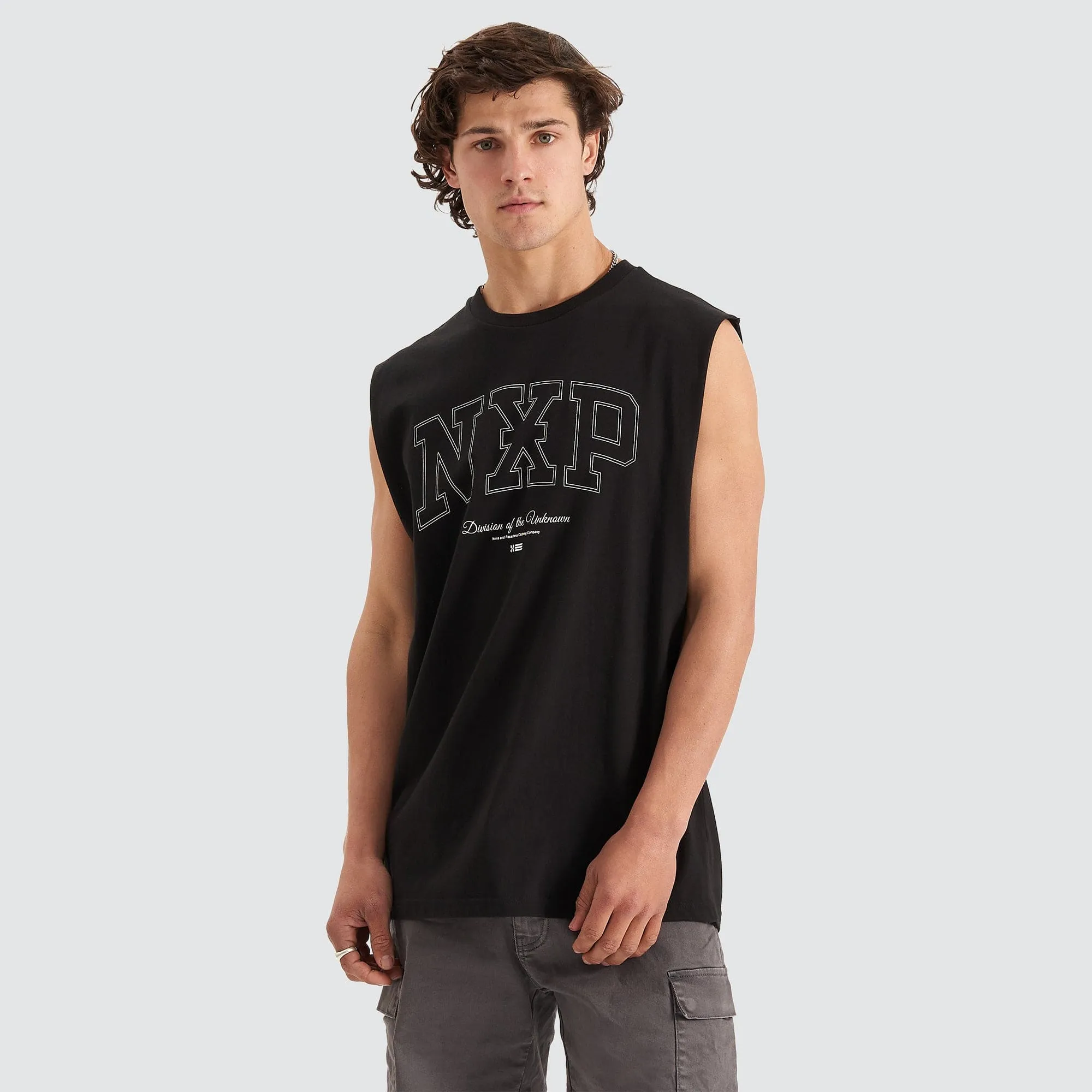 Division Relaxed Muscle Tee Jet Black sold by Neverland