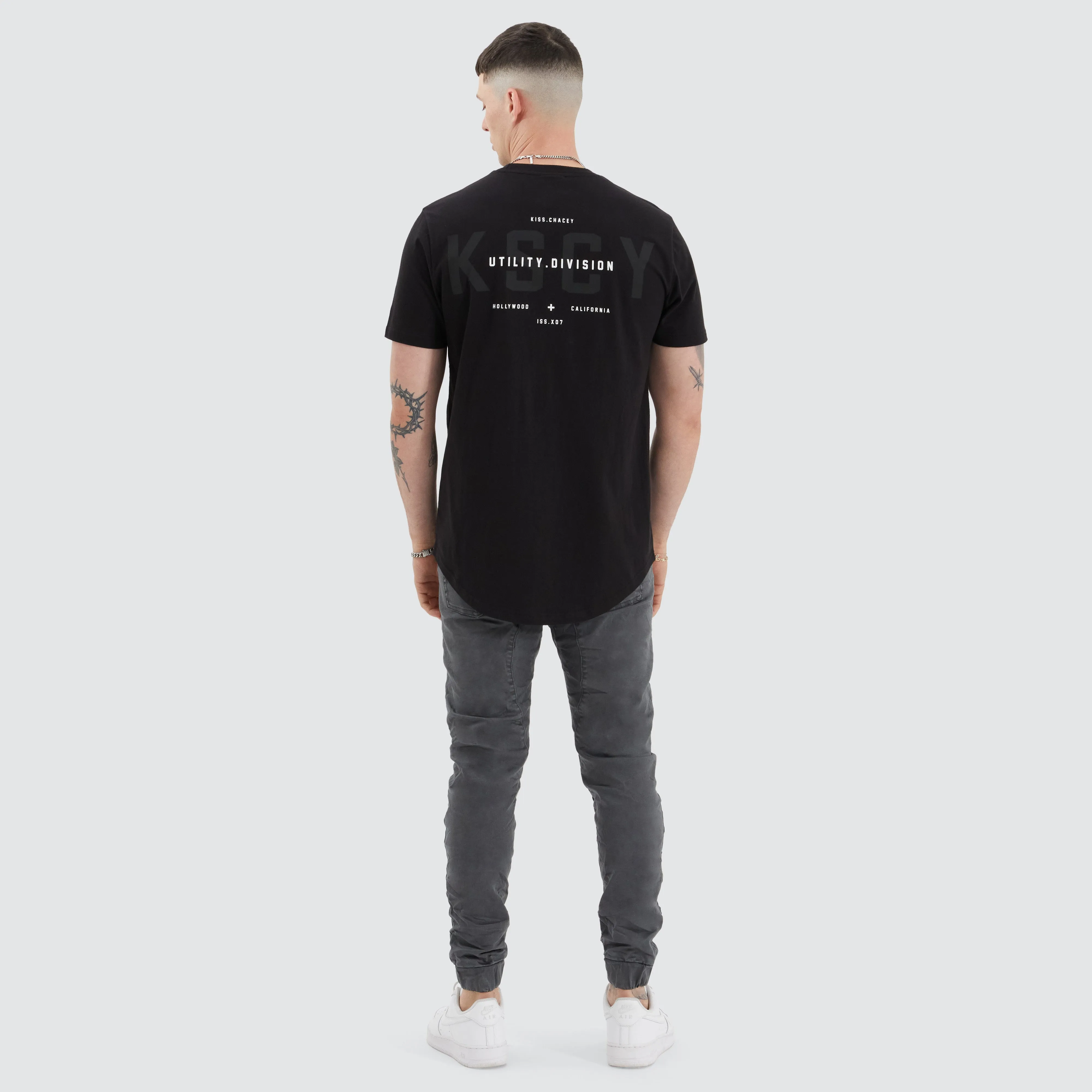 Shafer Dual Curved Tee Jet Black sold by Neverland product image thumbnail 5