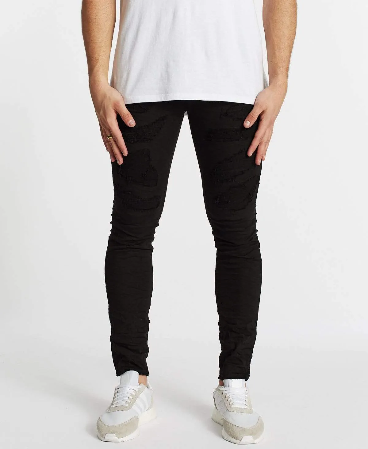 Shredder Skinny Jean Destroyed Black sold by Neverland product image thumbnail 4