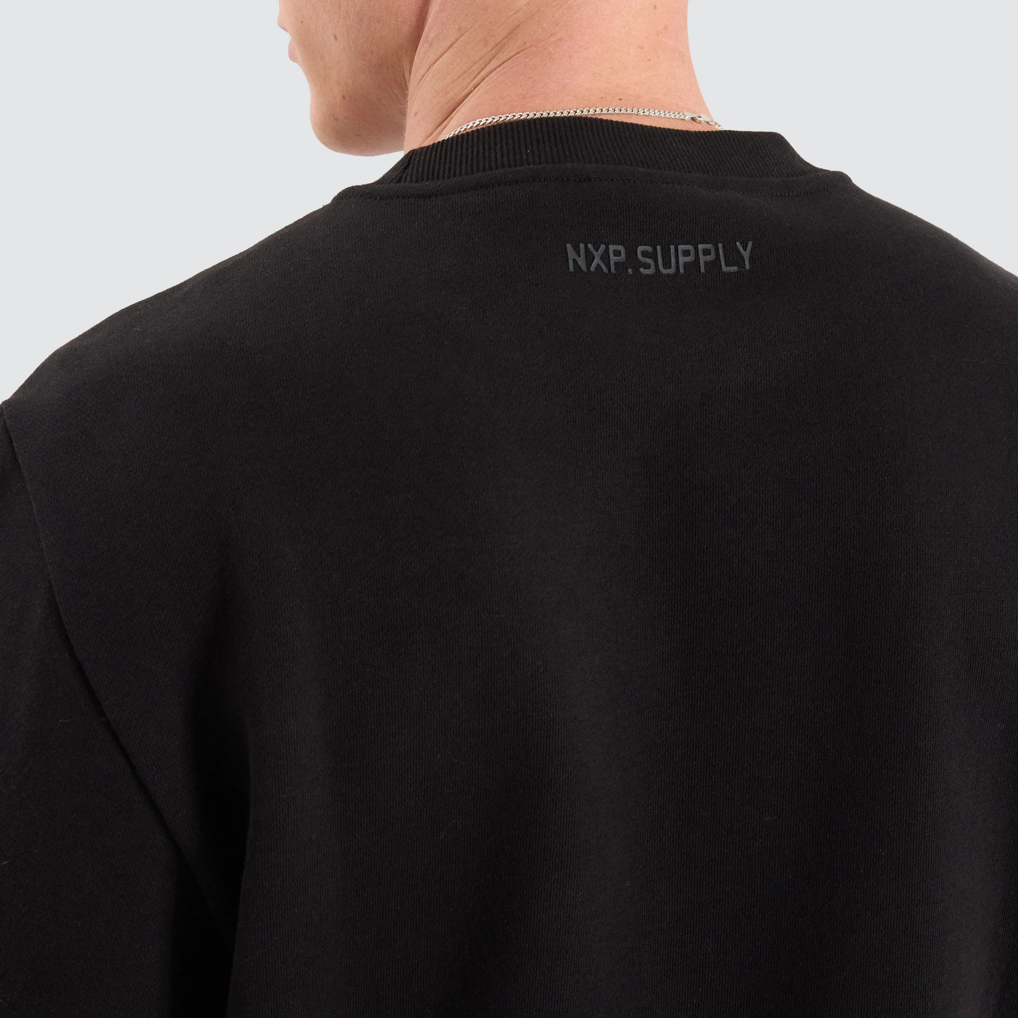Fernie Dual Curved Sweater Jet Black sold by Neverland product image thumbnail 5