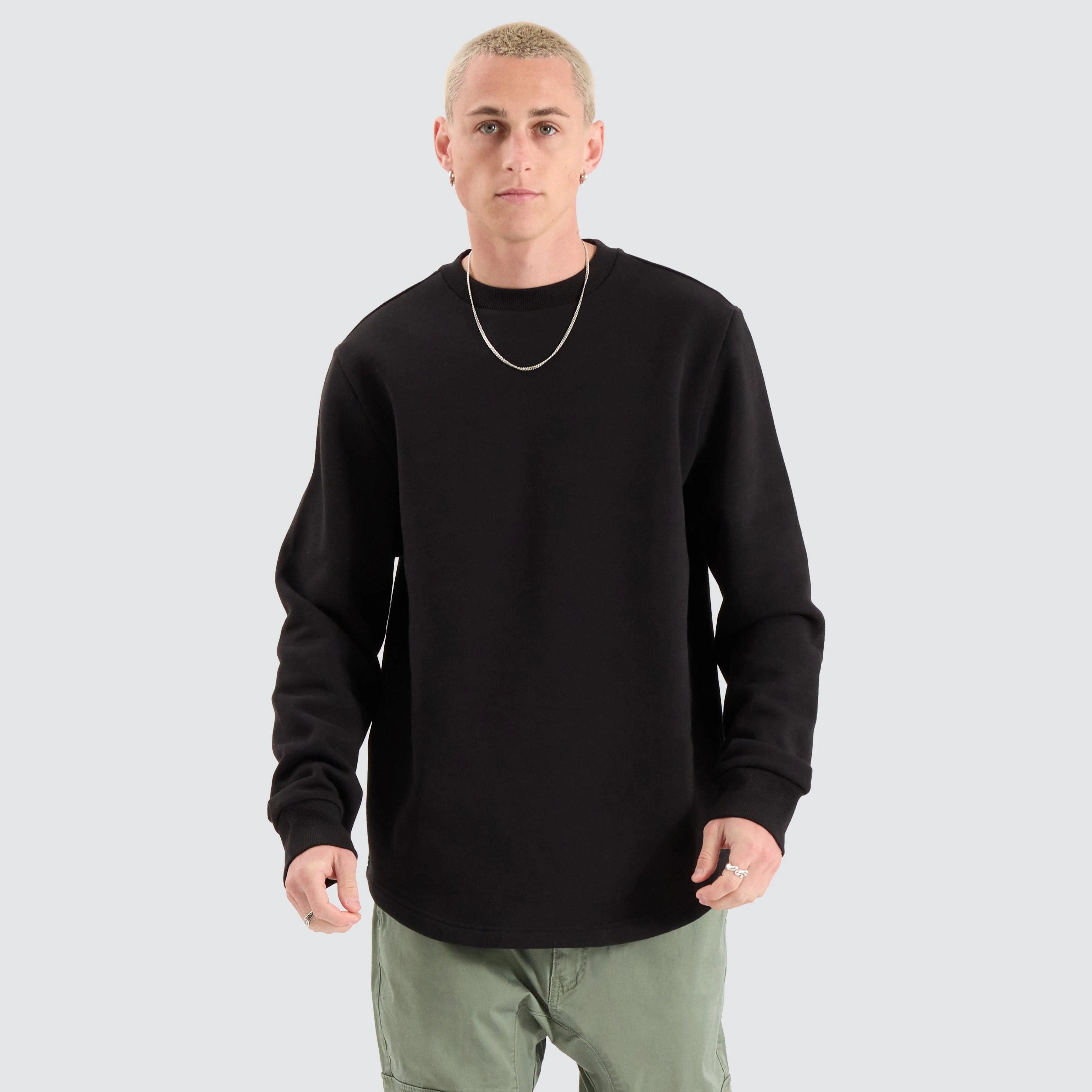 Fernie Dual Curved Sweater Jet Black sold by Neverland product image thumbnail 4
