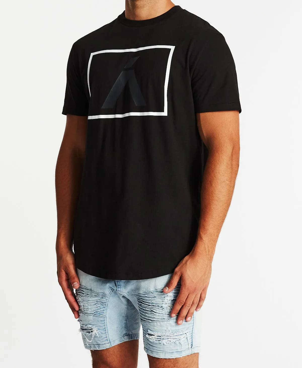 Isolé Dual Curved T-Shirt Jet Black sold by Neverland product image thumbnail 4