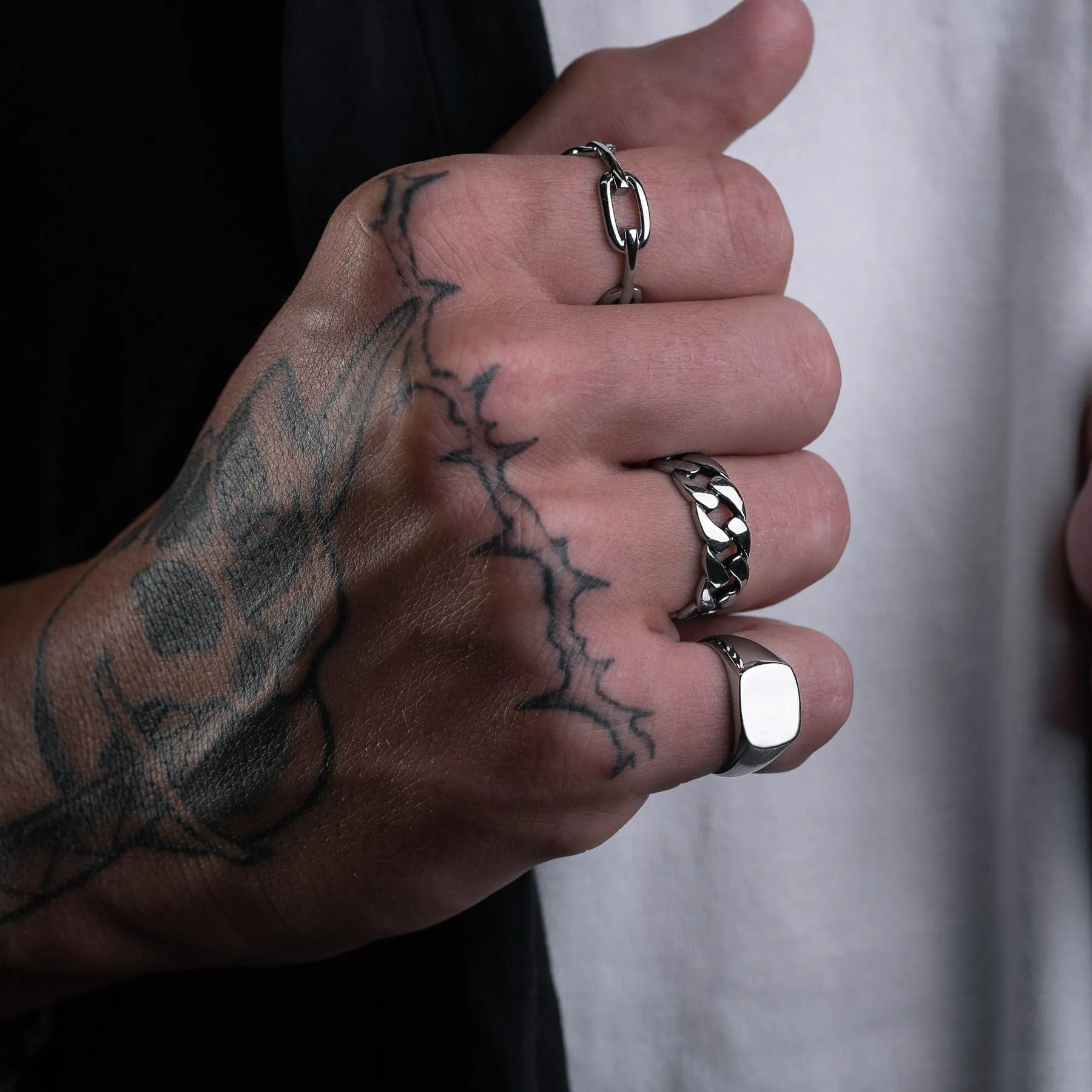 Minimal Signet Ring Silver sold by Neverland product image thumbnail 3