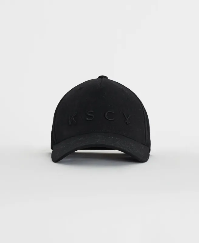 Bolsa Cap Black sold by Neverland