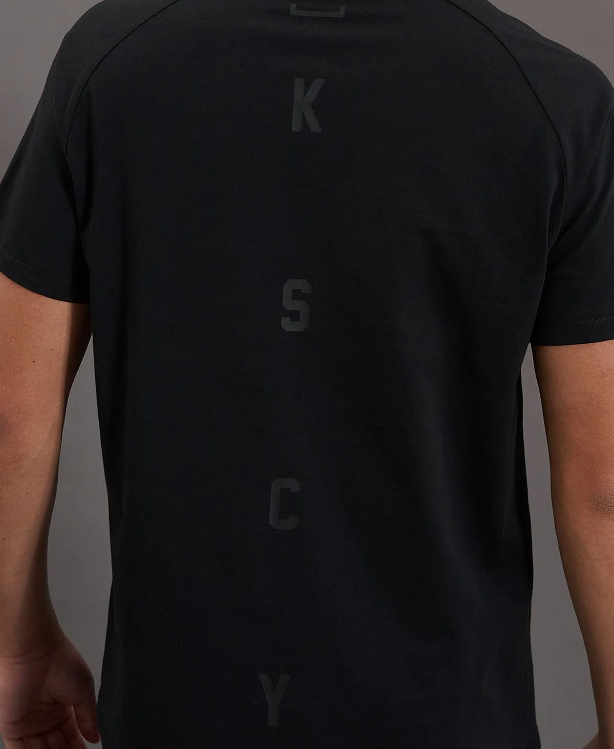Process Raglan Curved Hem T-Shirt Jet Black sold by Neverland product image thumbnail 4