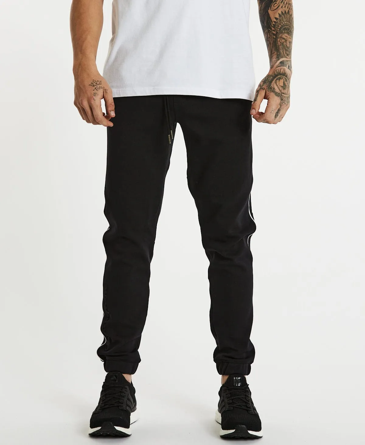 Roch Tech Pants Black sold by Neverland product image thumbnail 4