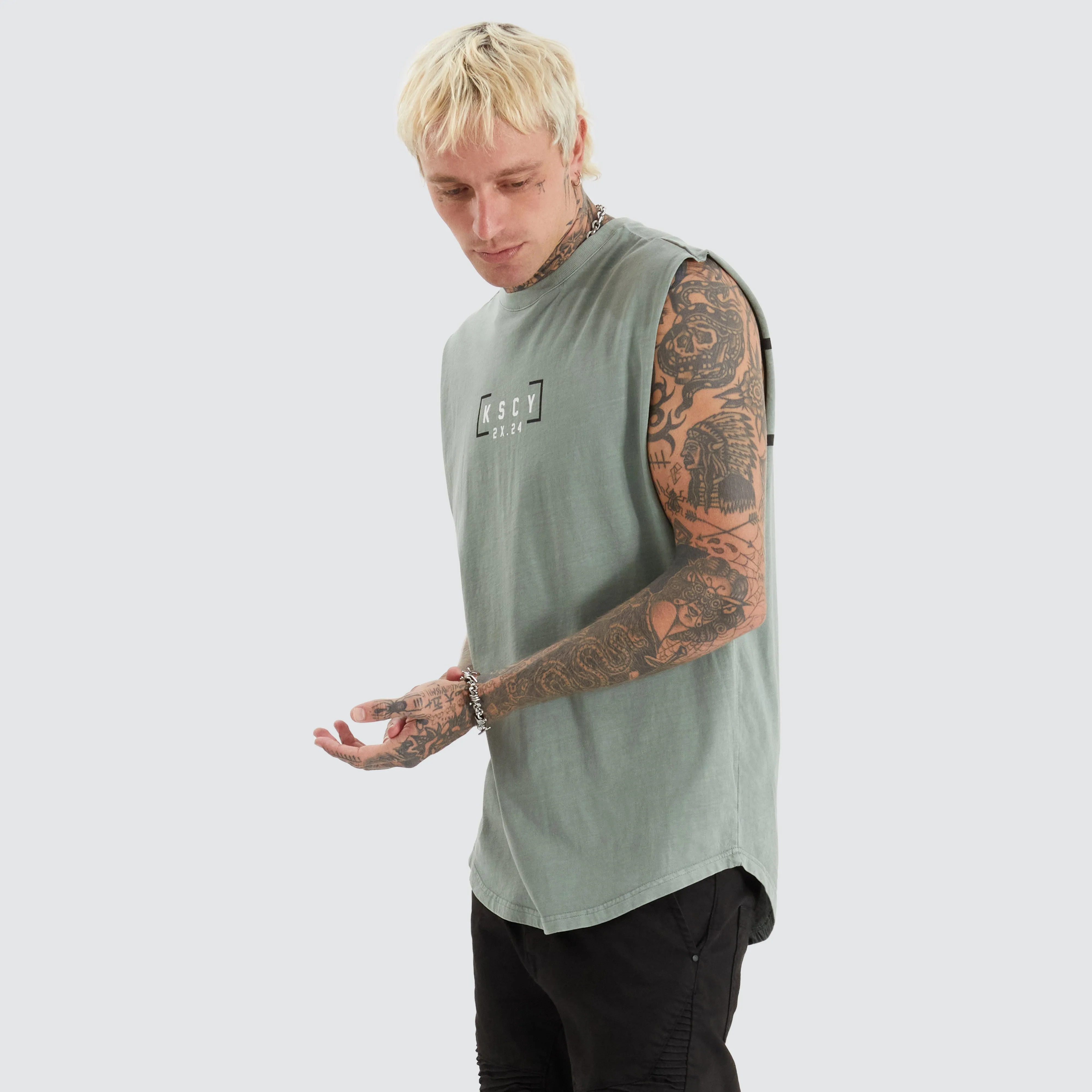 Salford Dual Curved Muscle Pigment Slate Grey sold by Neverland product image thumbnail 2