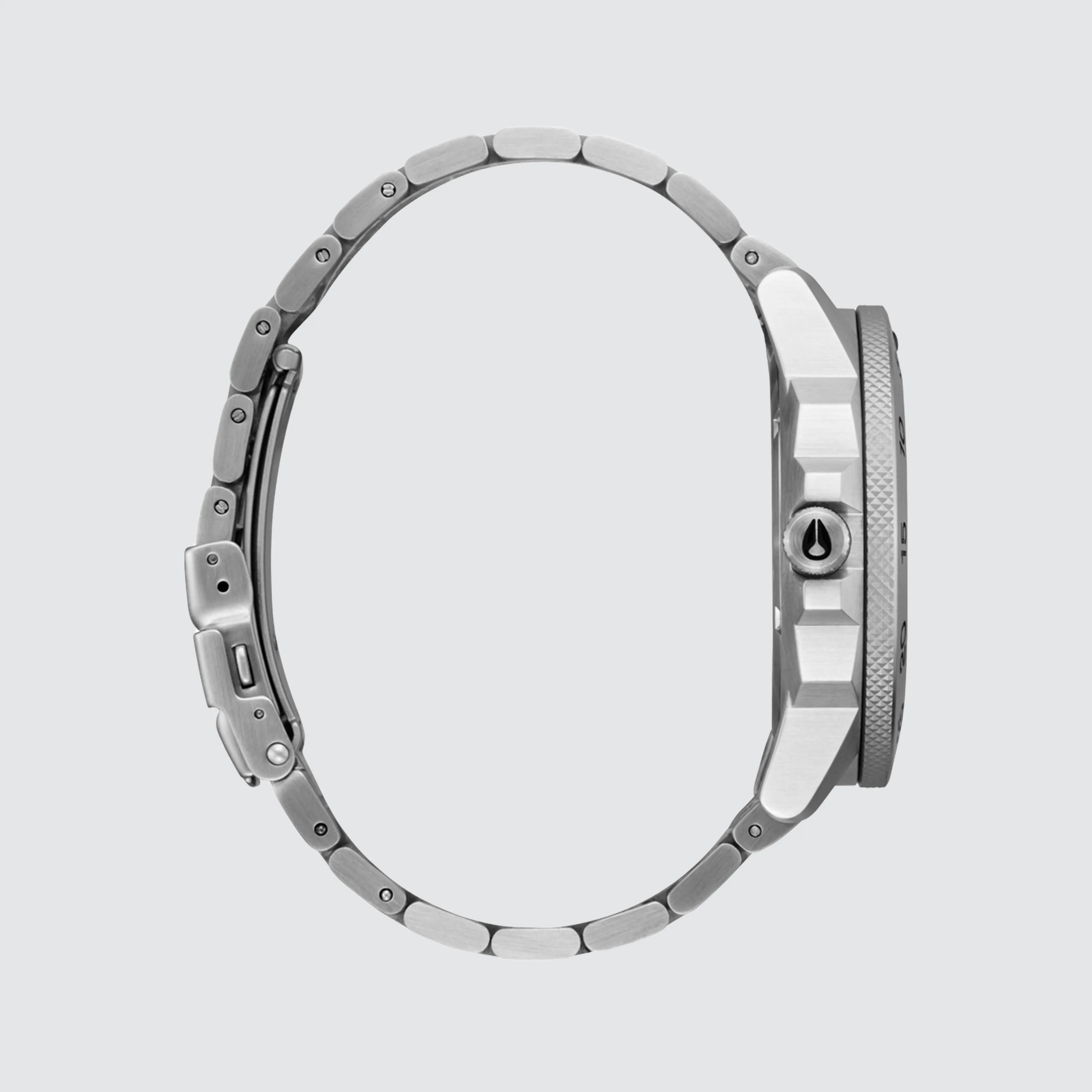 Smyth 44 Silver / Black sold by Neverland product image thumbnail 3