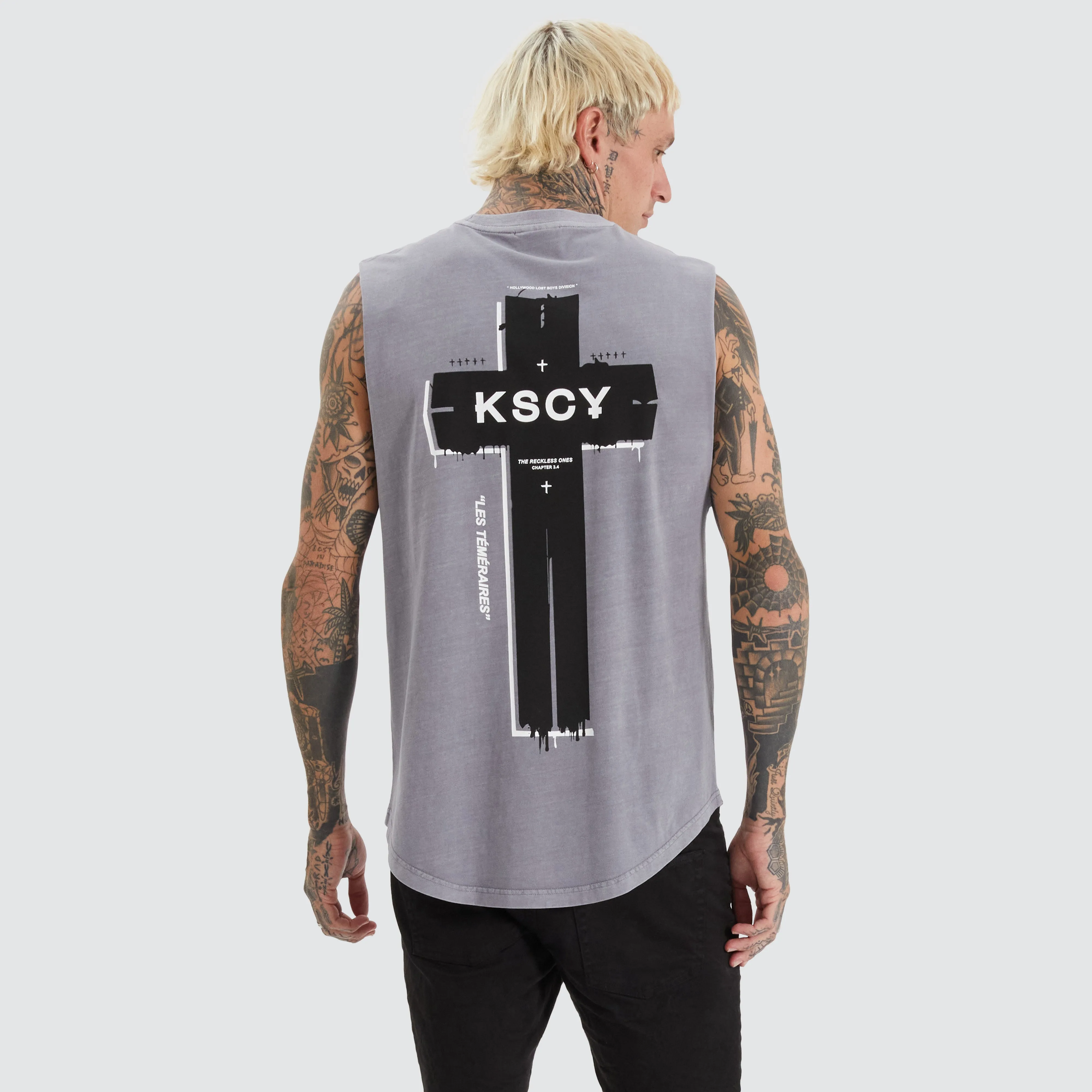 Overton Dual Curved Muscle Pigment Sky Rocket sold by Neverland product image thumbnail 2