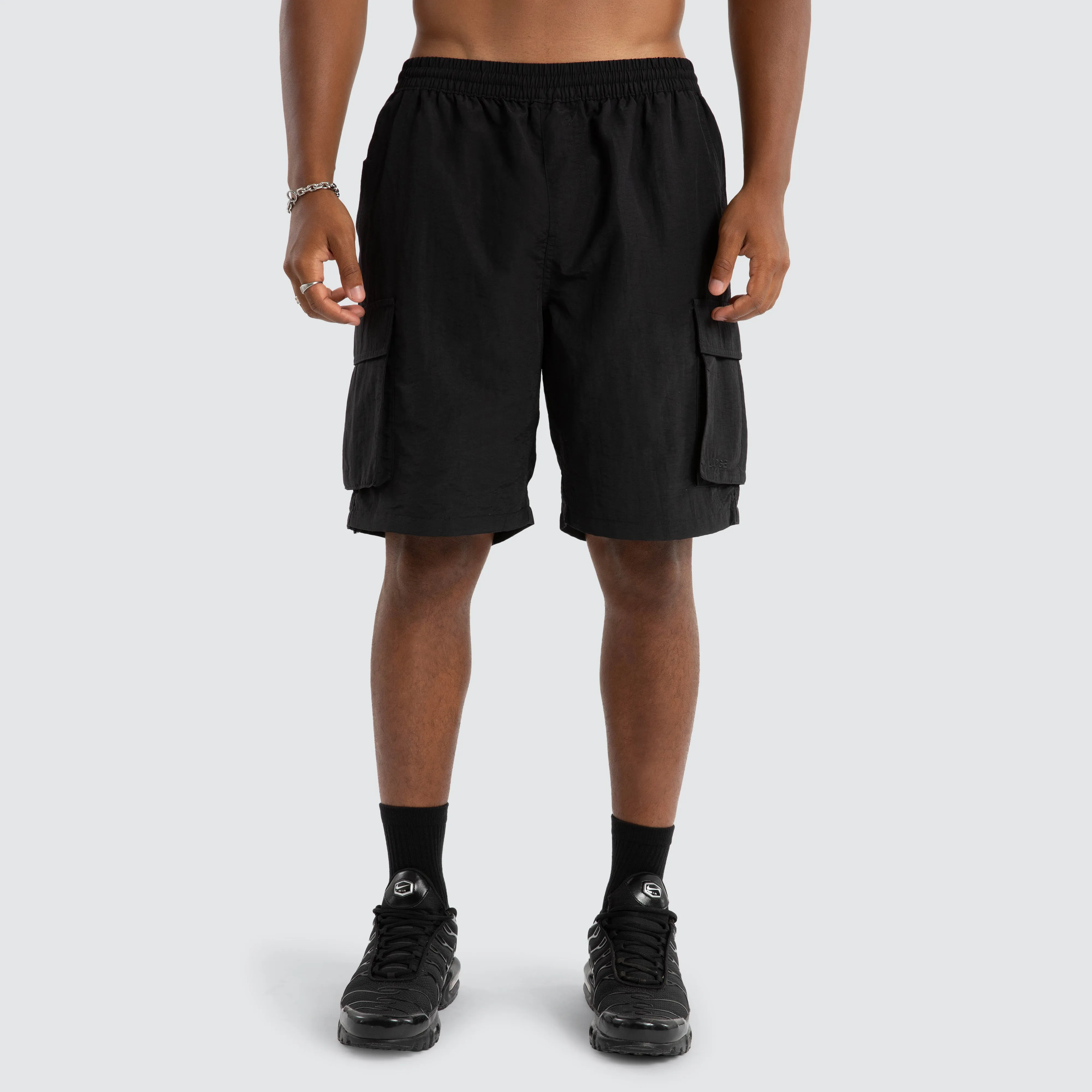 91 Nylon Cargo Short Black sold by Neverland product image thumbnail 3
