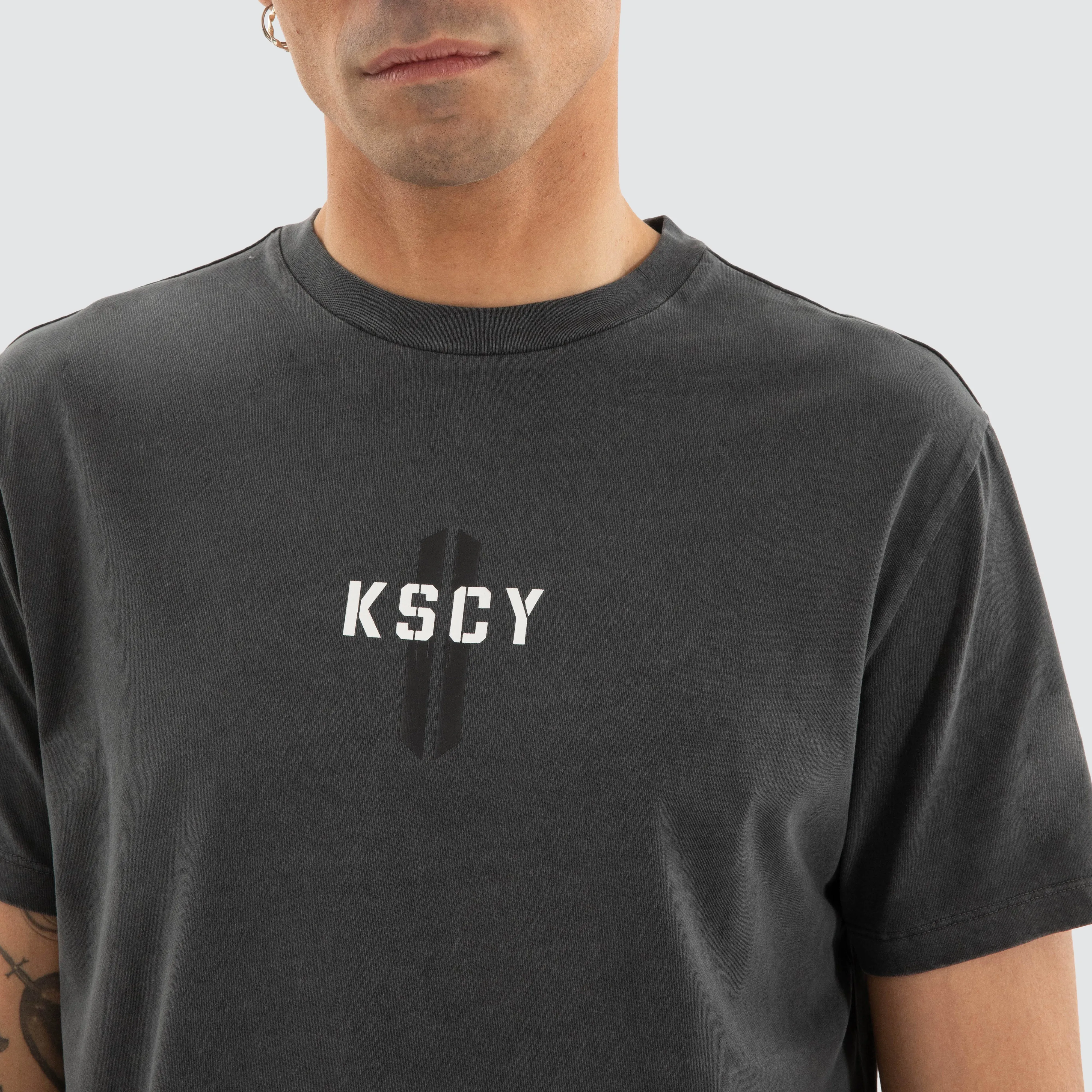 Grasp Dual Curved Tee Pigment asphalt sold by Neverland product image thumbnail 3