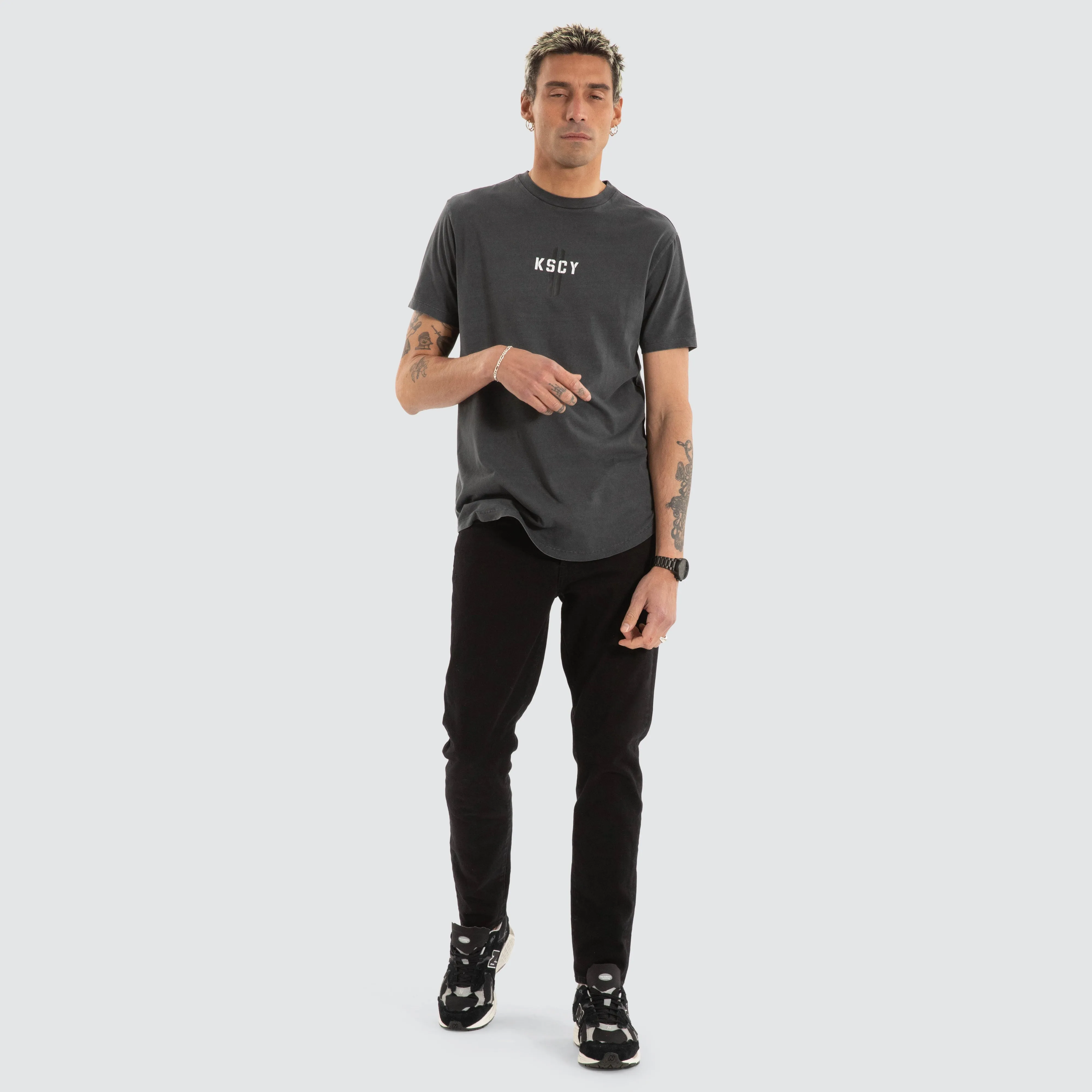 Grasp Dual Curved Tee Pigment asphalt sold by Neverland product image thumbnail 4