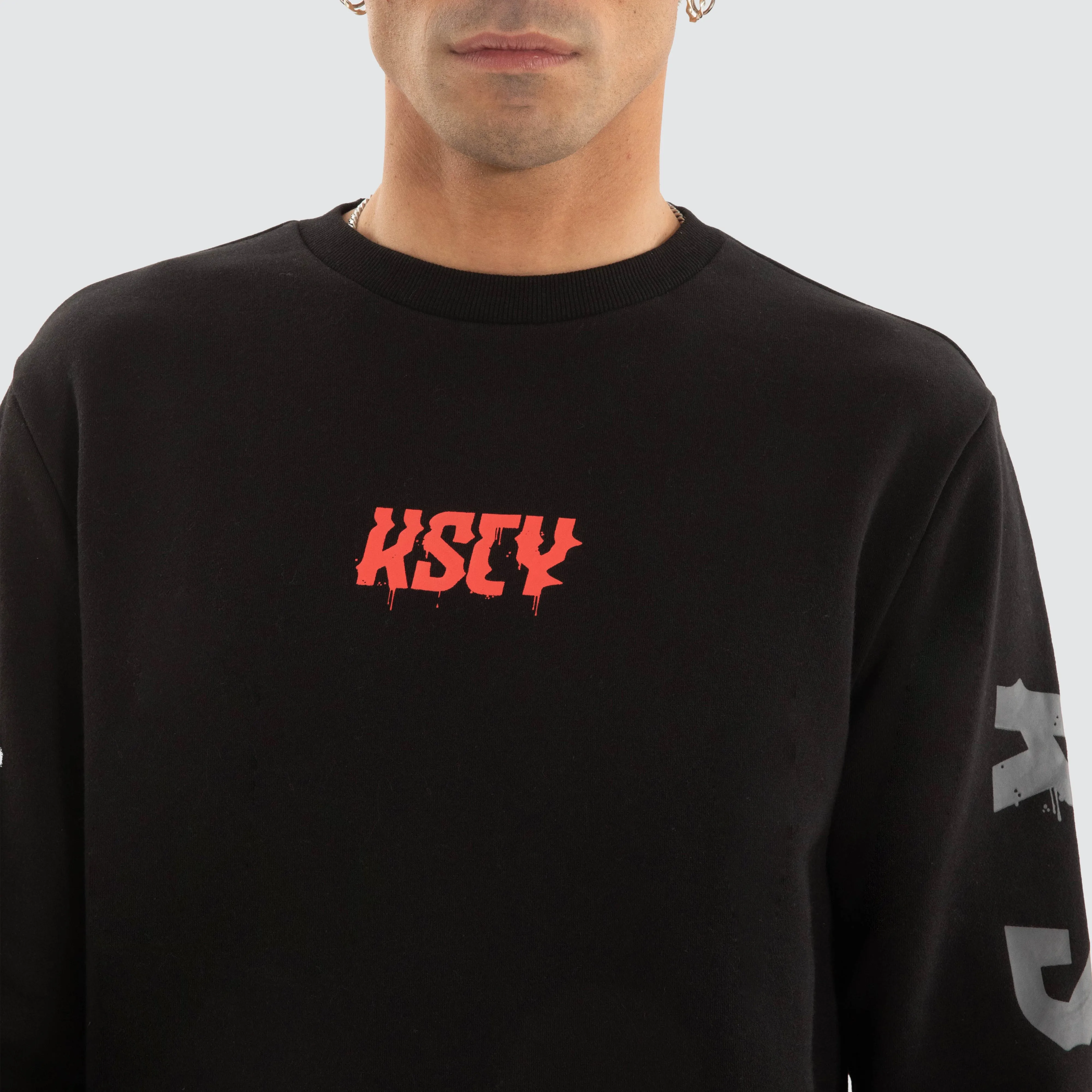 Glare Dual Curved Sweater Jet Black sold by Neverland product image thumbnail 5