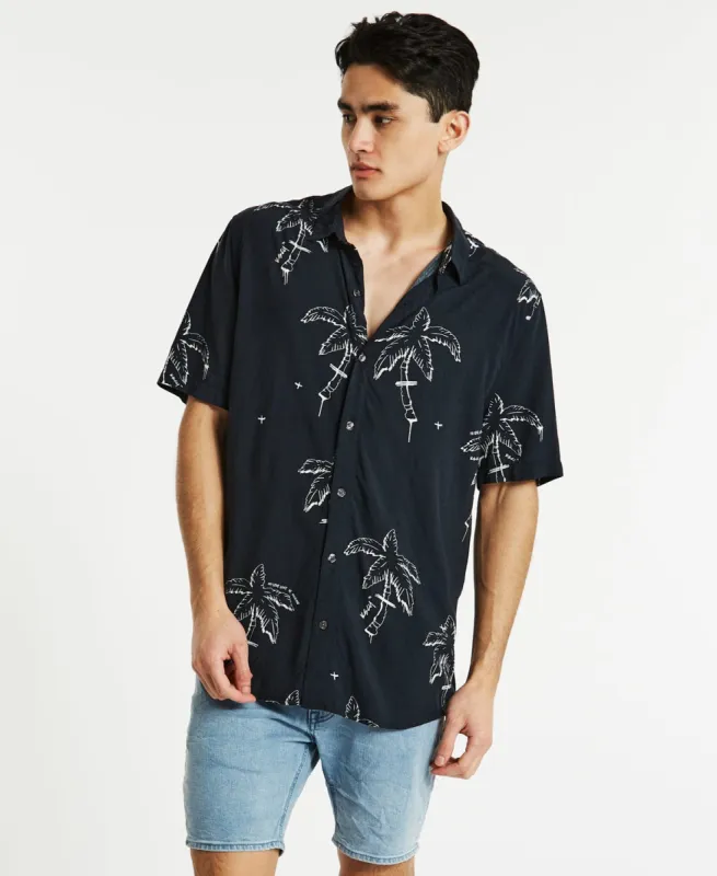 Become Relaxed Short Sleeve Shirt Black/White Print sold by Neverland