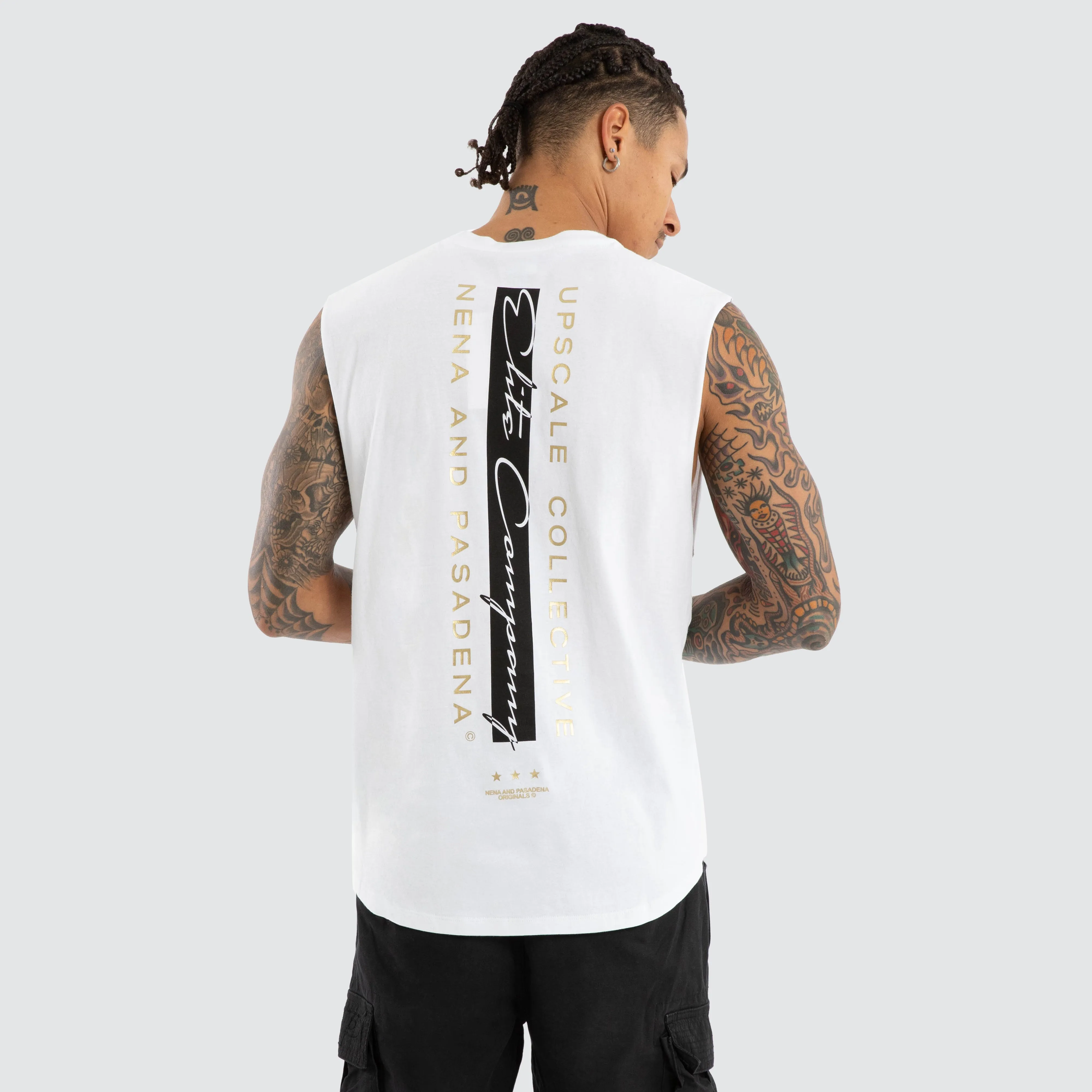 Foreign Scoop Muscle Optical White sold by Neverland