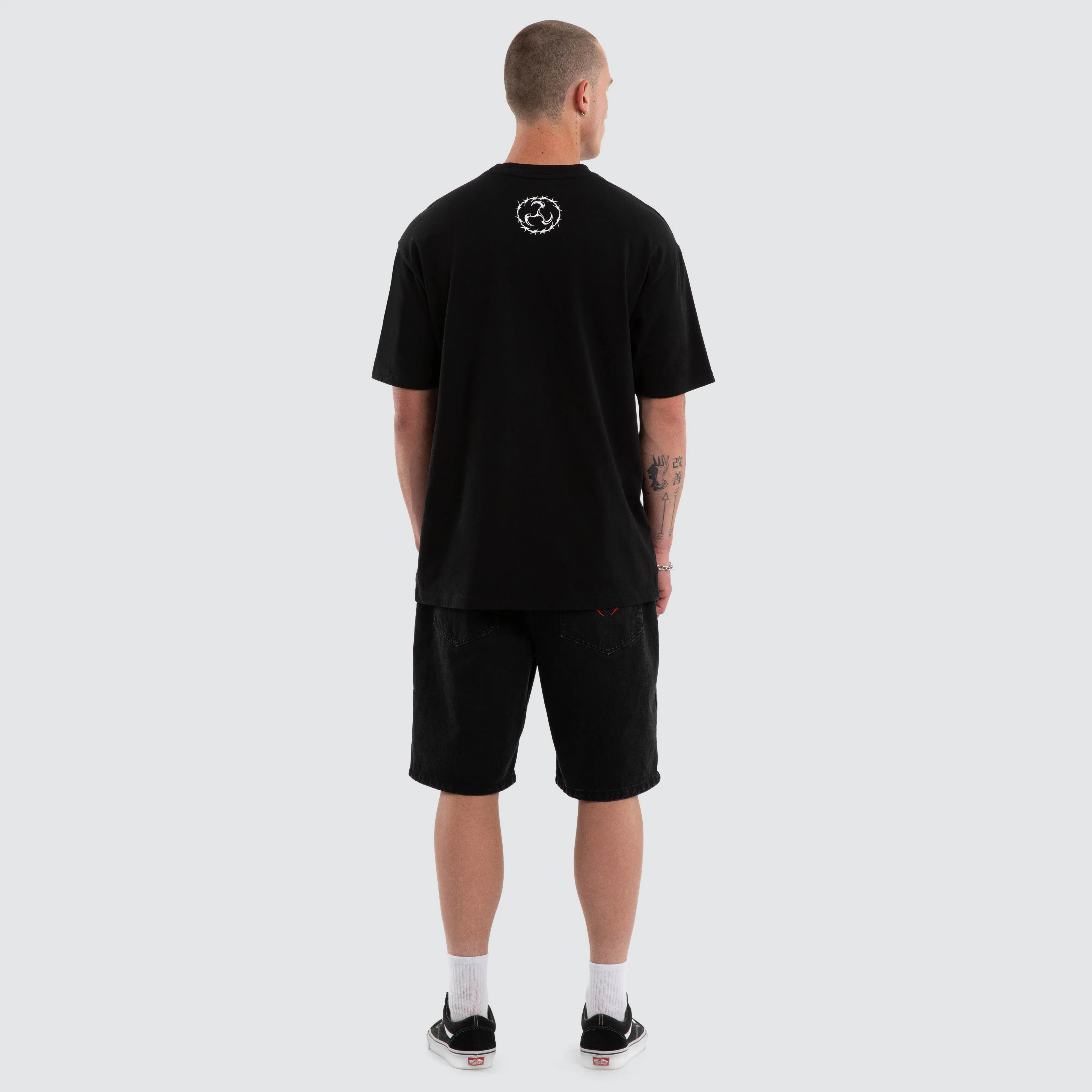Utopia Box Fit Tee Jet Black sold by Neverland product image thumbnail 2