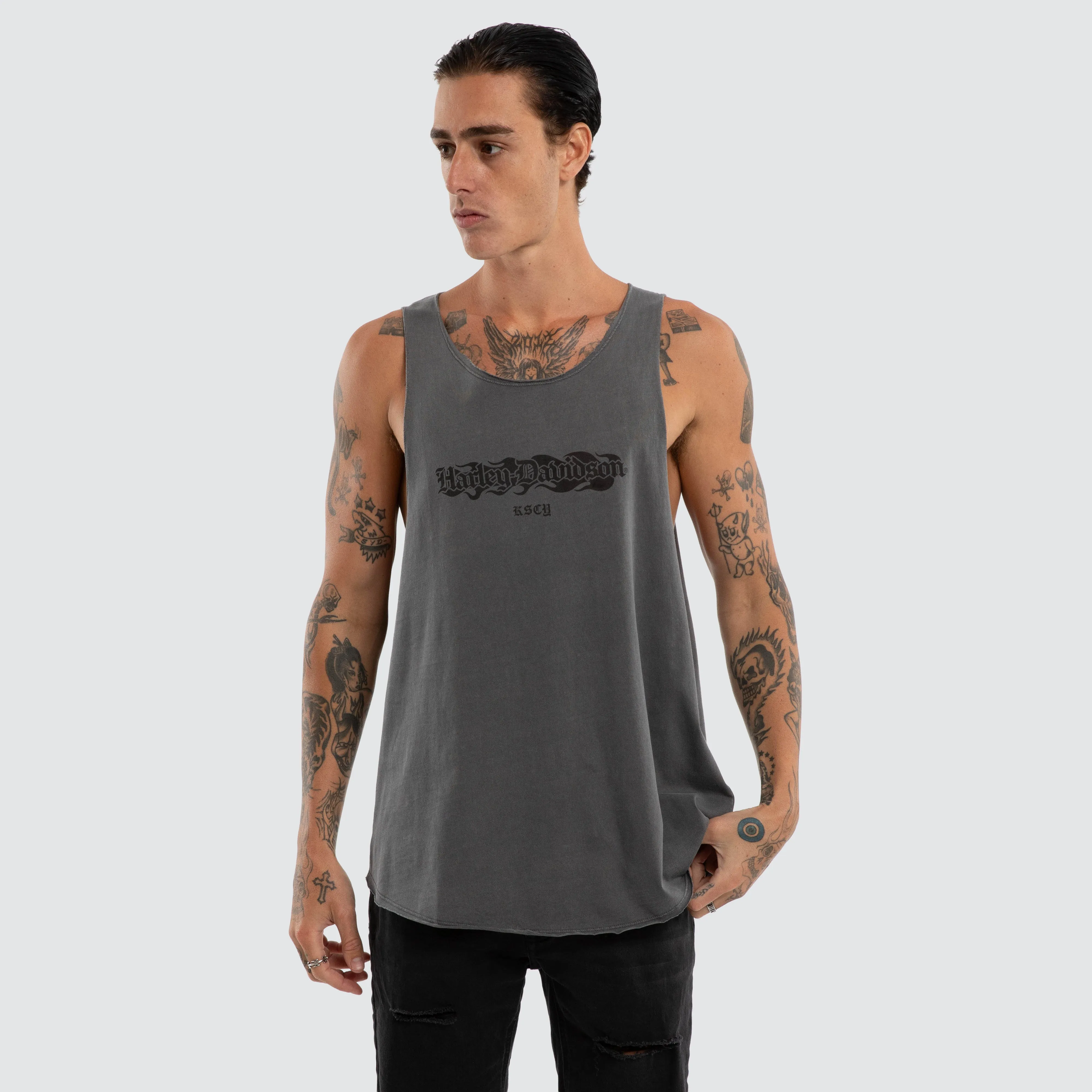 Hopper Dual Curved Muscle Pigment Charcoal sold by Neverland