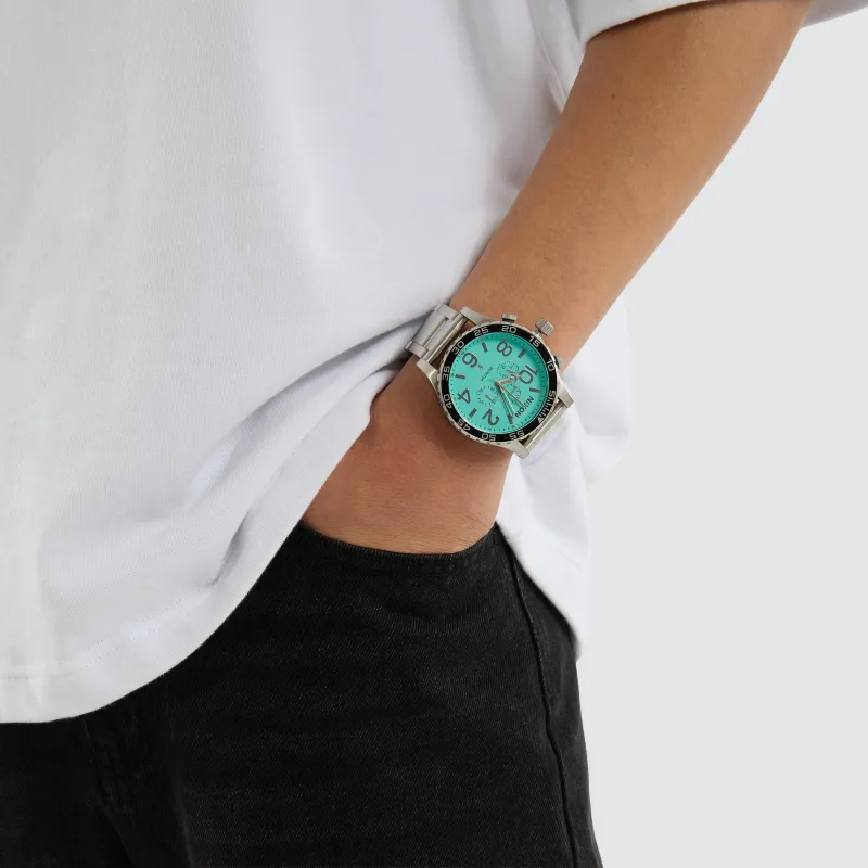 51-30 Chrono Silver / Turquoise Silver made by Nixon