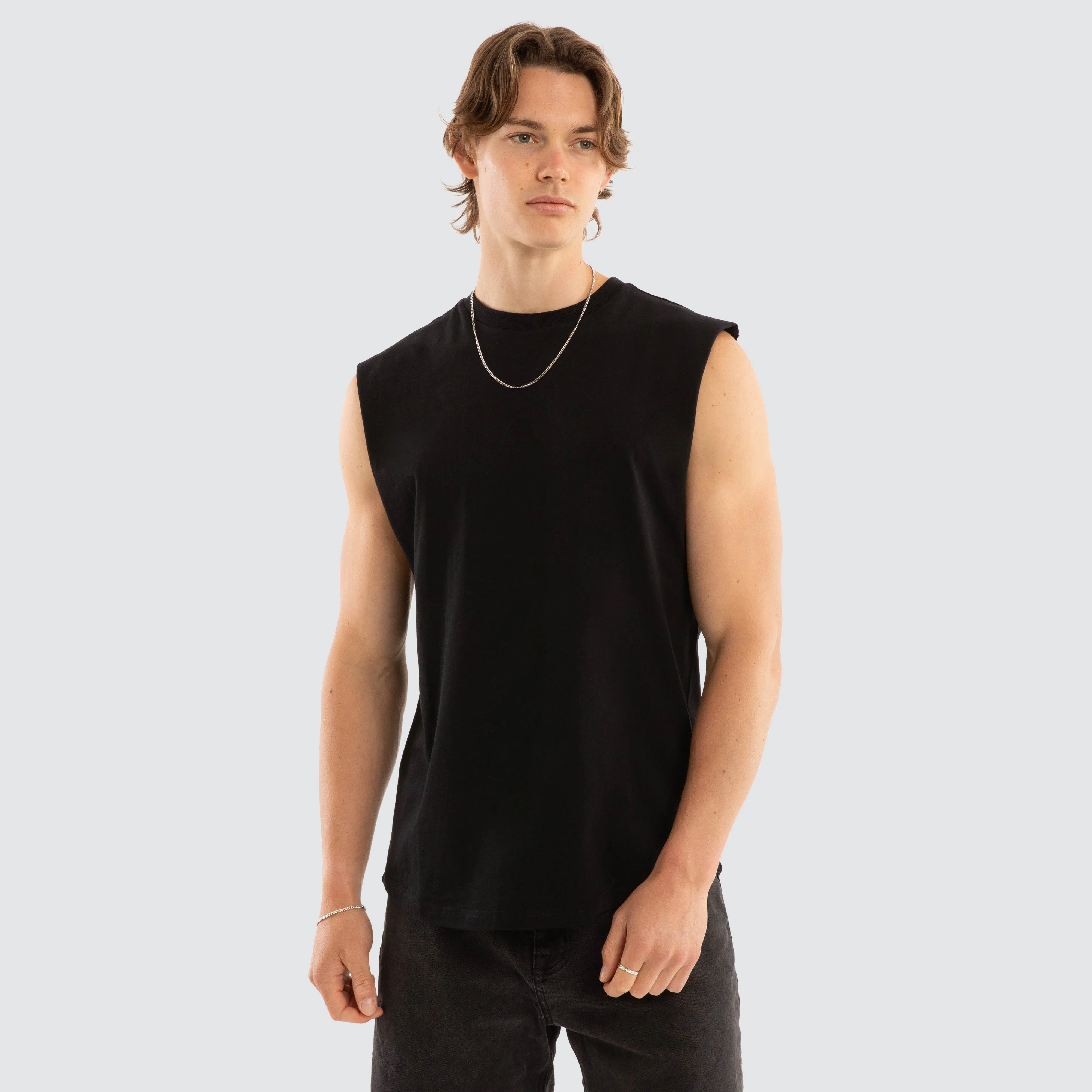 Hercules Dual Curve Muscle Jet Black sold by Neverland