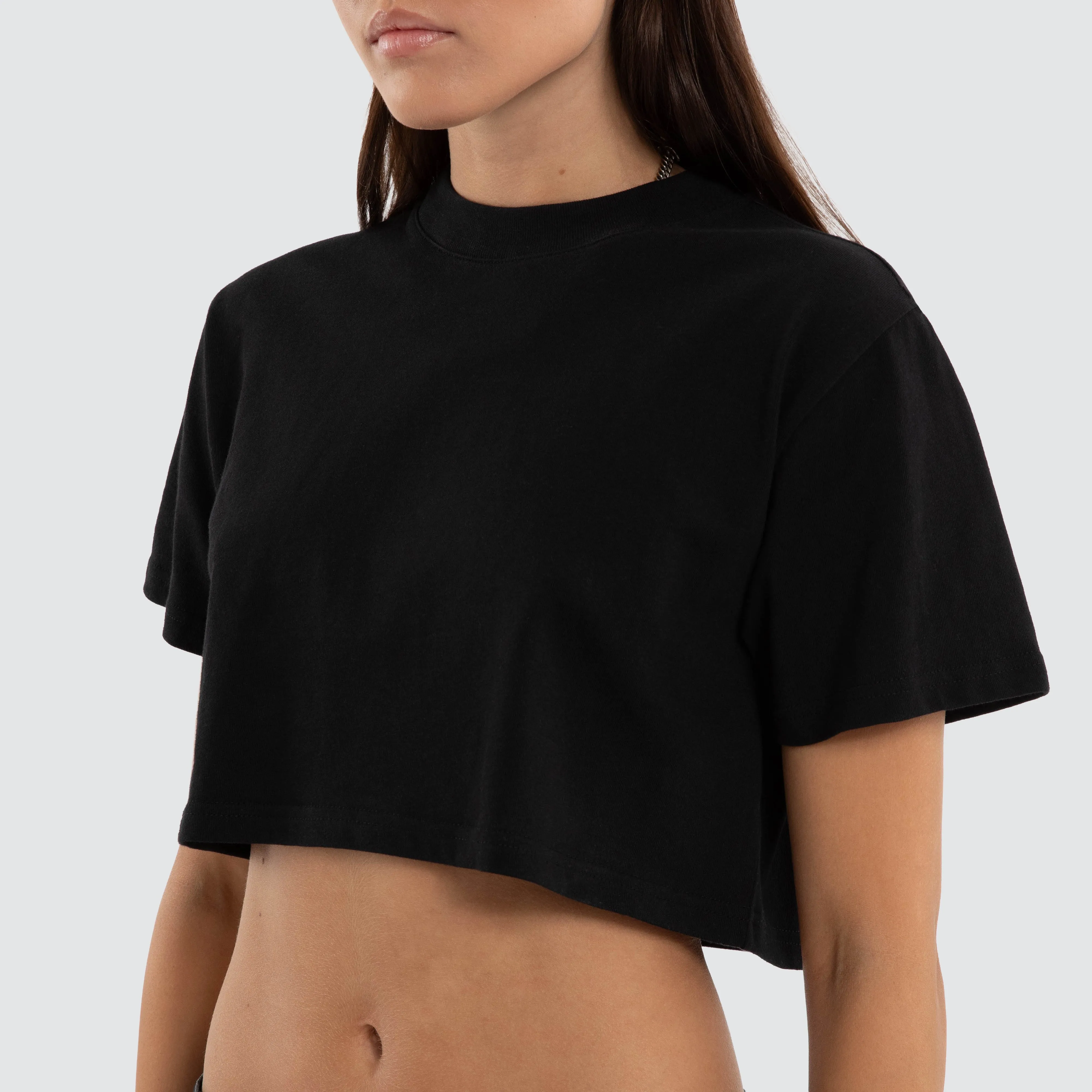 Vail Crop Tee Jet Black sold by Neverland product image thumbnail 4