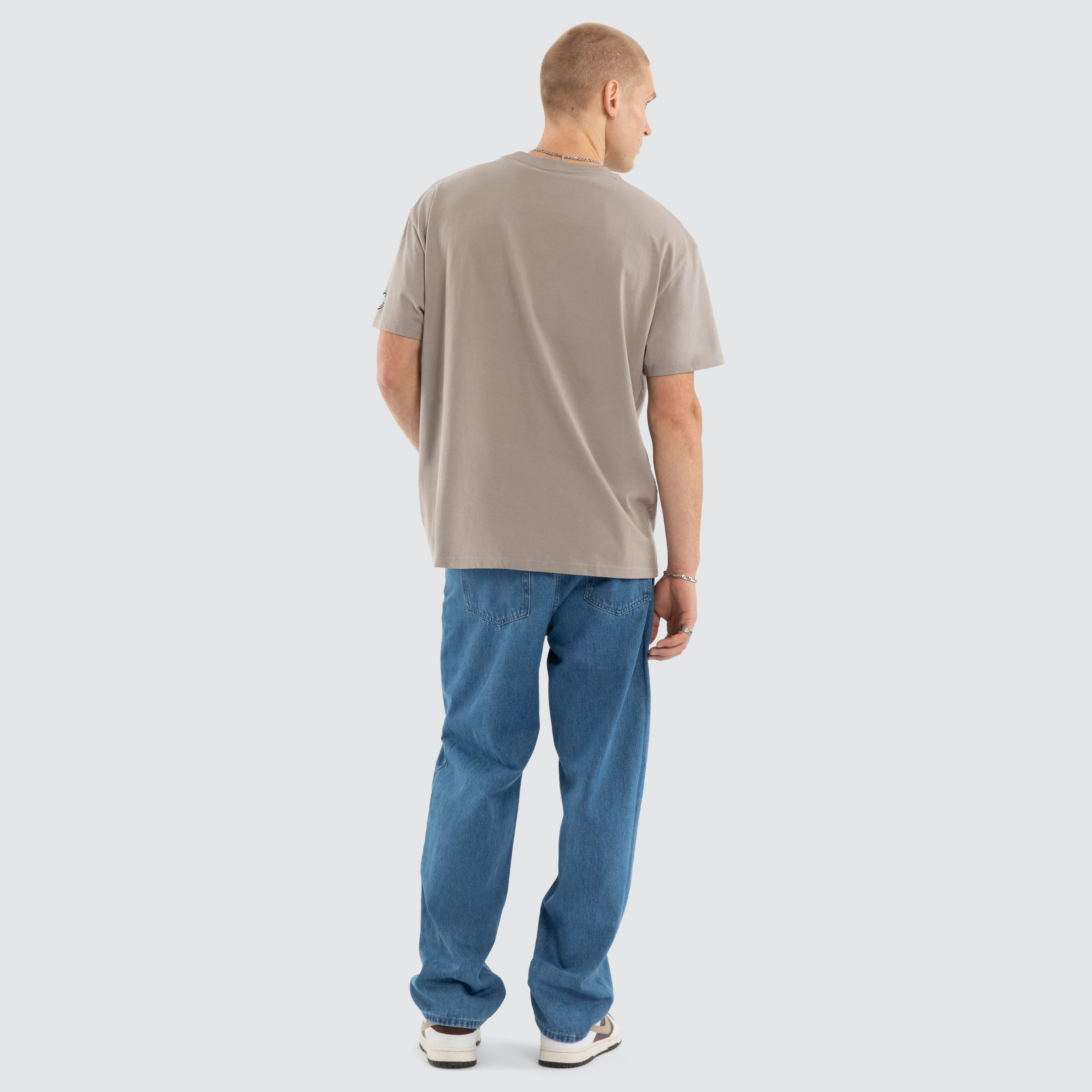 Target Box Fit Tee Moon Grey sold by Neverland product image thumbnail 2