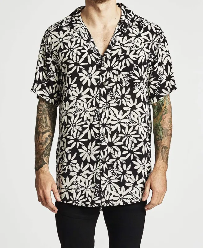 Stevie Shirt Sunny Boy sold by Neverland