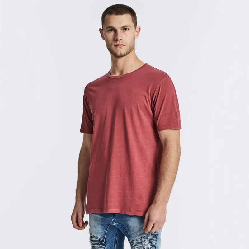 Hybrid Step Hem T-Shirt Pigment Burgundy sold by Neverland