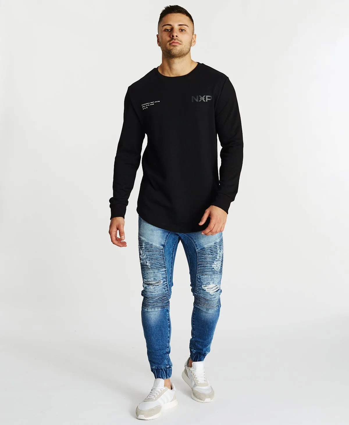 Awake Dual Curved Jumper Jet Black sold by Neverland product image thumbnail 4