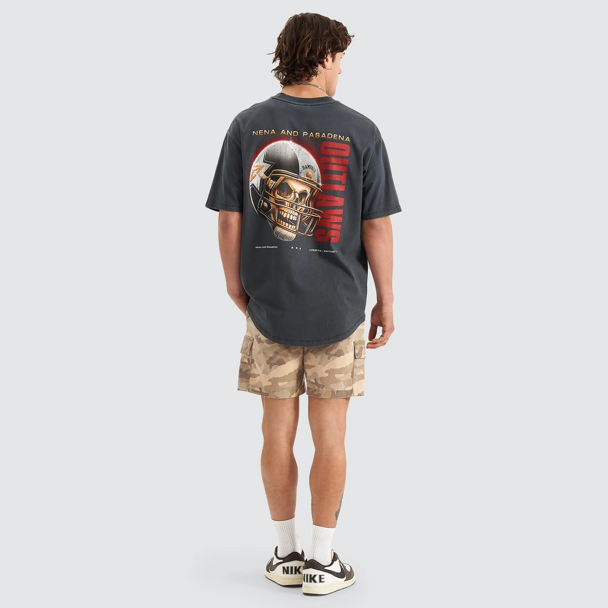 Outlaws Heavy Box Fit Scoop Tee Pigment Anthracite Black sold by Neverland product image thumbnail 4