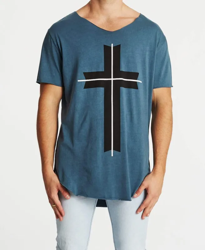 Freemont Raw V-Neck T-Shirt Pigment Ocean Blue sold by Neverland