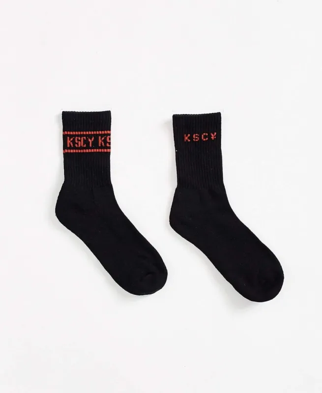 Velocity 2 Pack Mid Sock Black sold by Neverland
