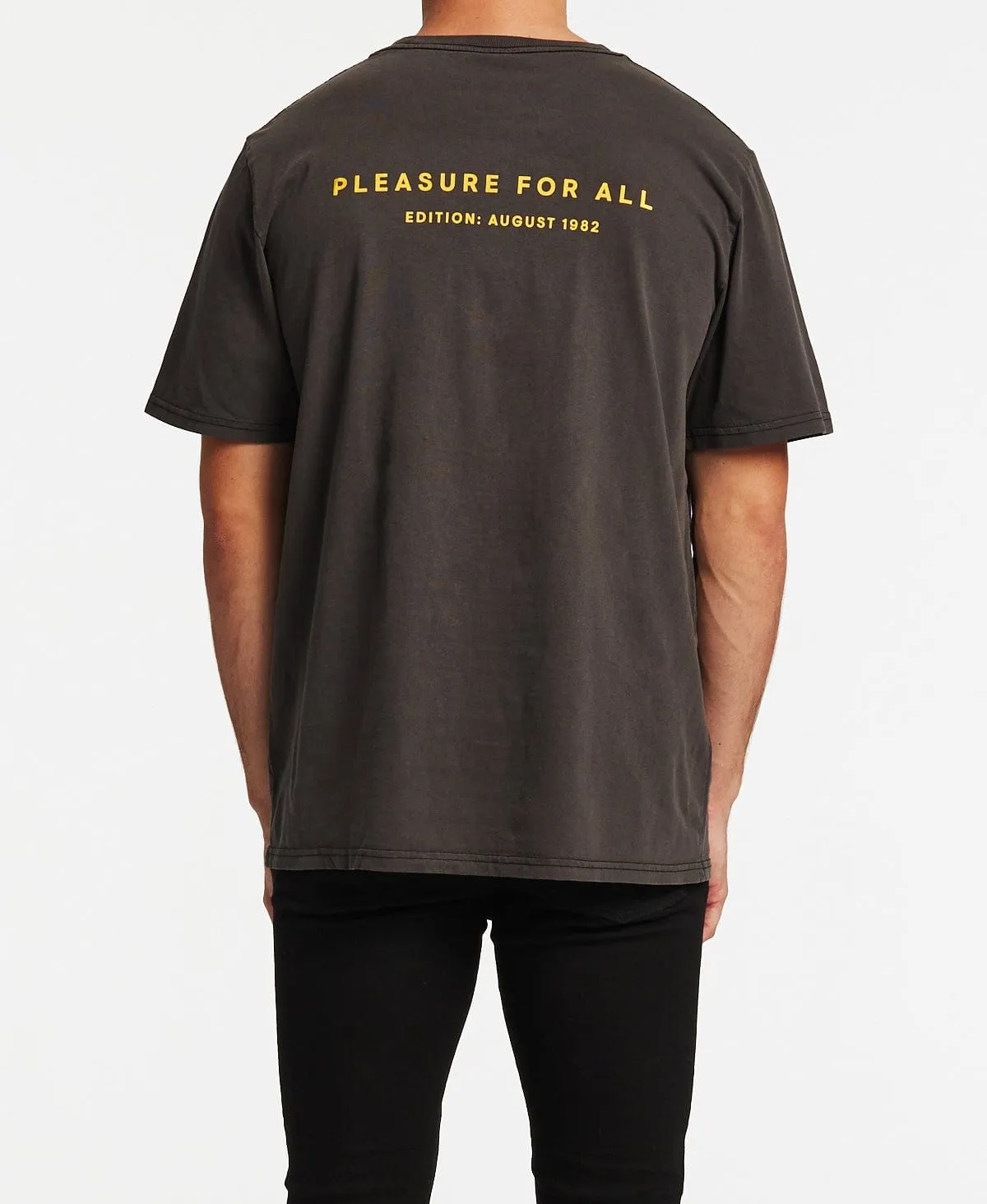 Aug 82" T-Shirt Black sold by Neverland product image thumbnail 2