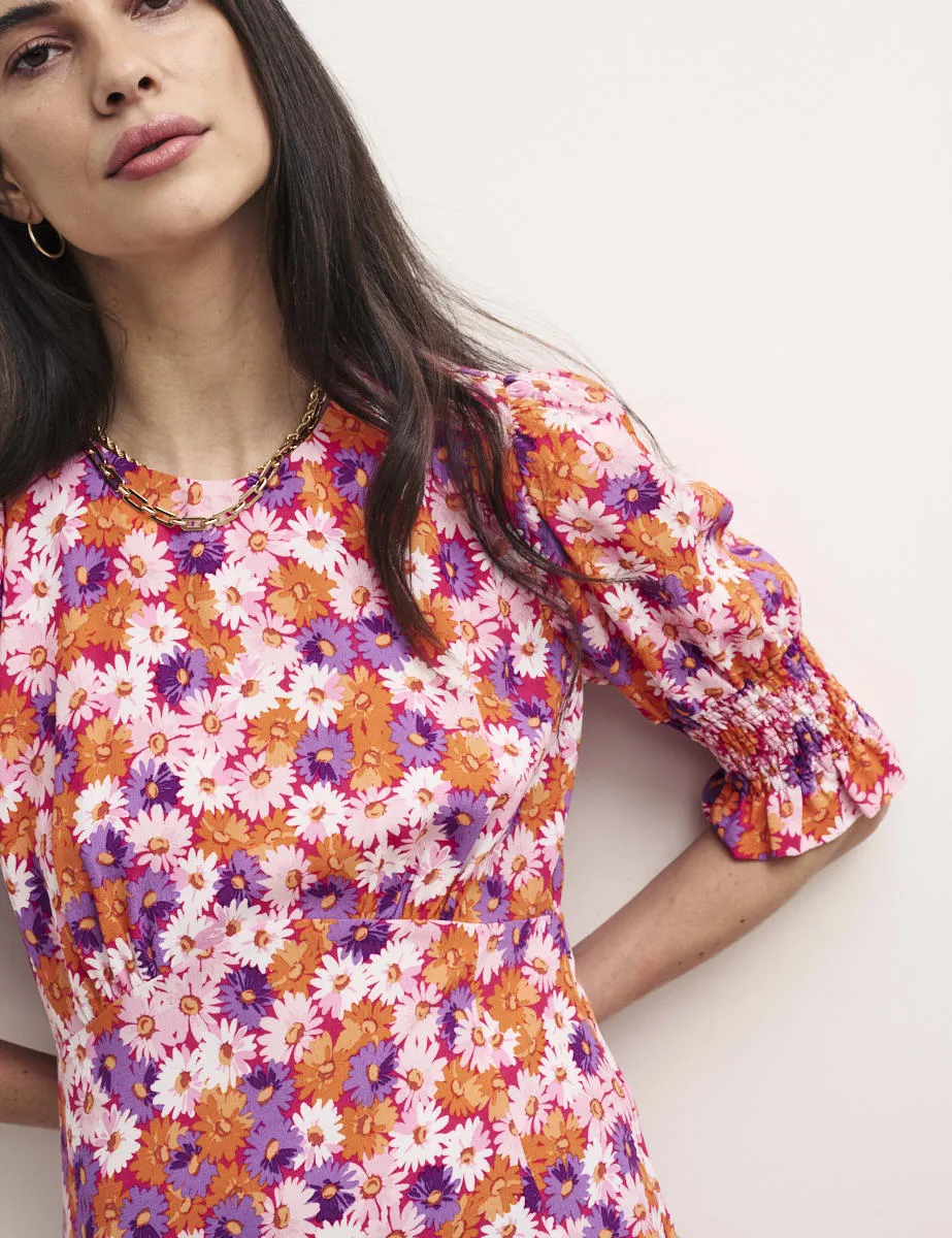 Petite Pink Daisy Print Luna Midi Dress sold by Nobody's Child product image thumbnail 3