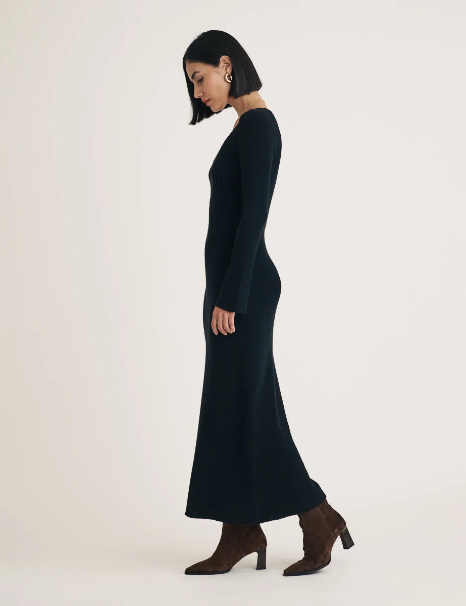 Black Knitted Scoop Neck Midi Dress sold by Nobody's Child product image thumbnail 3