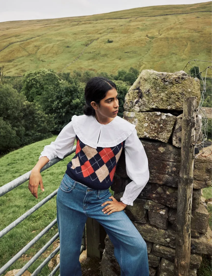 Navy Argyle Wool Knitted Vest sold by Nobody's Child product image thumbnail 2